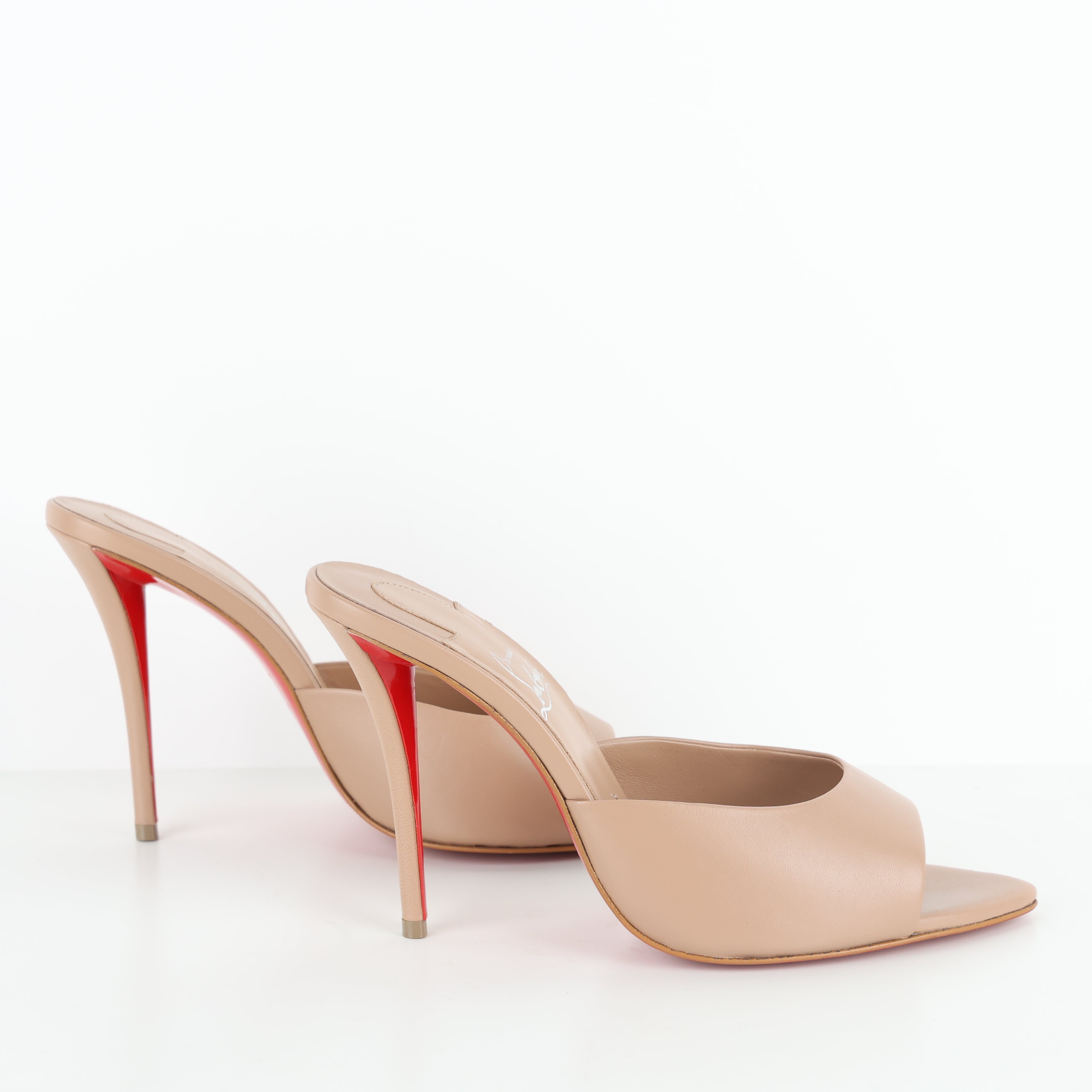 Heels , Shoe Size 39