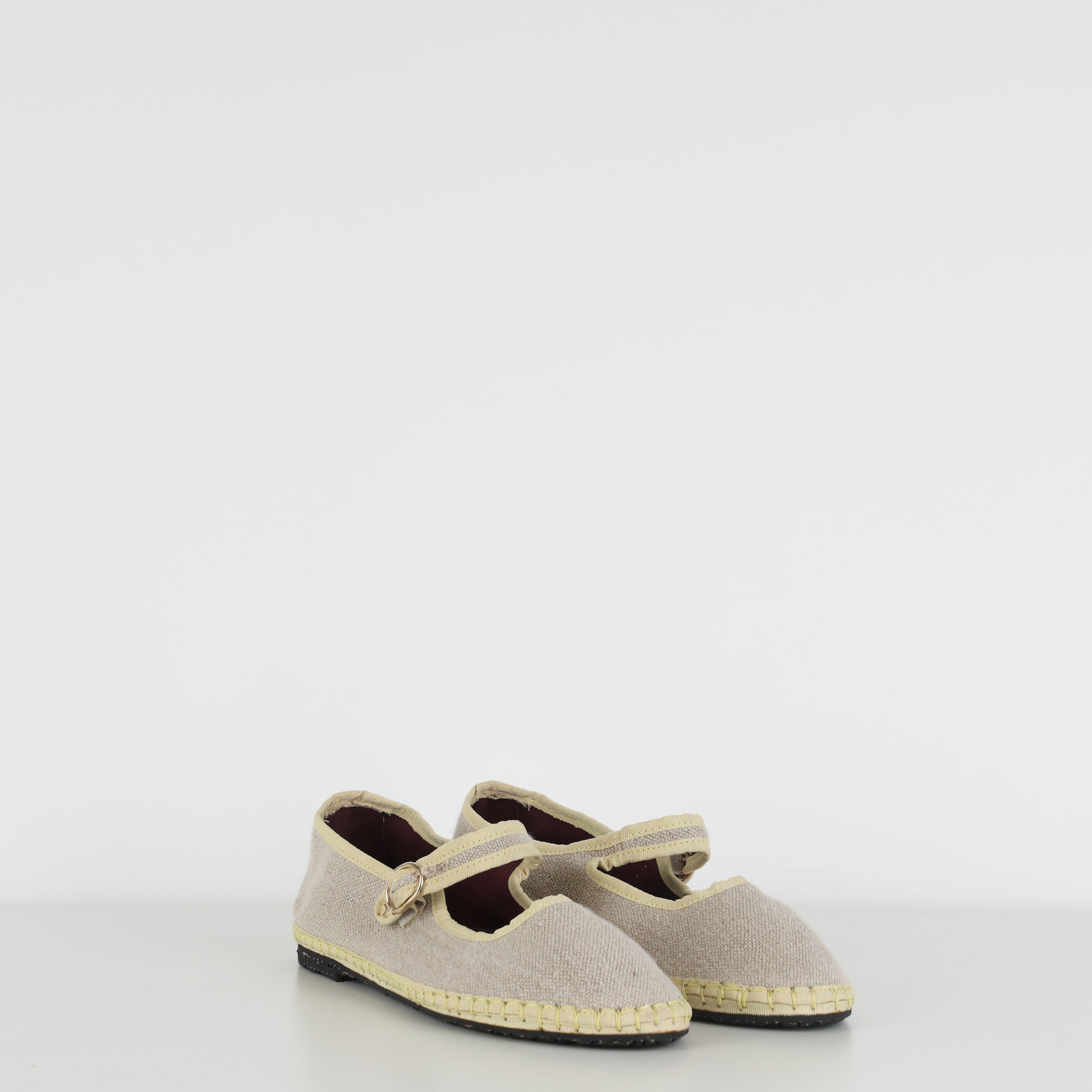 Flats, Shoe Size 40