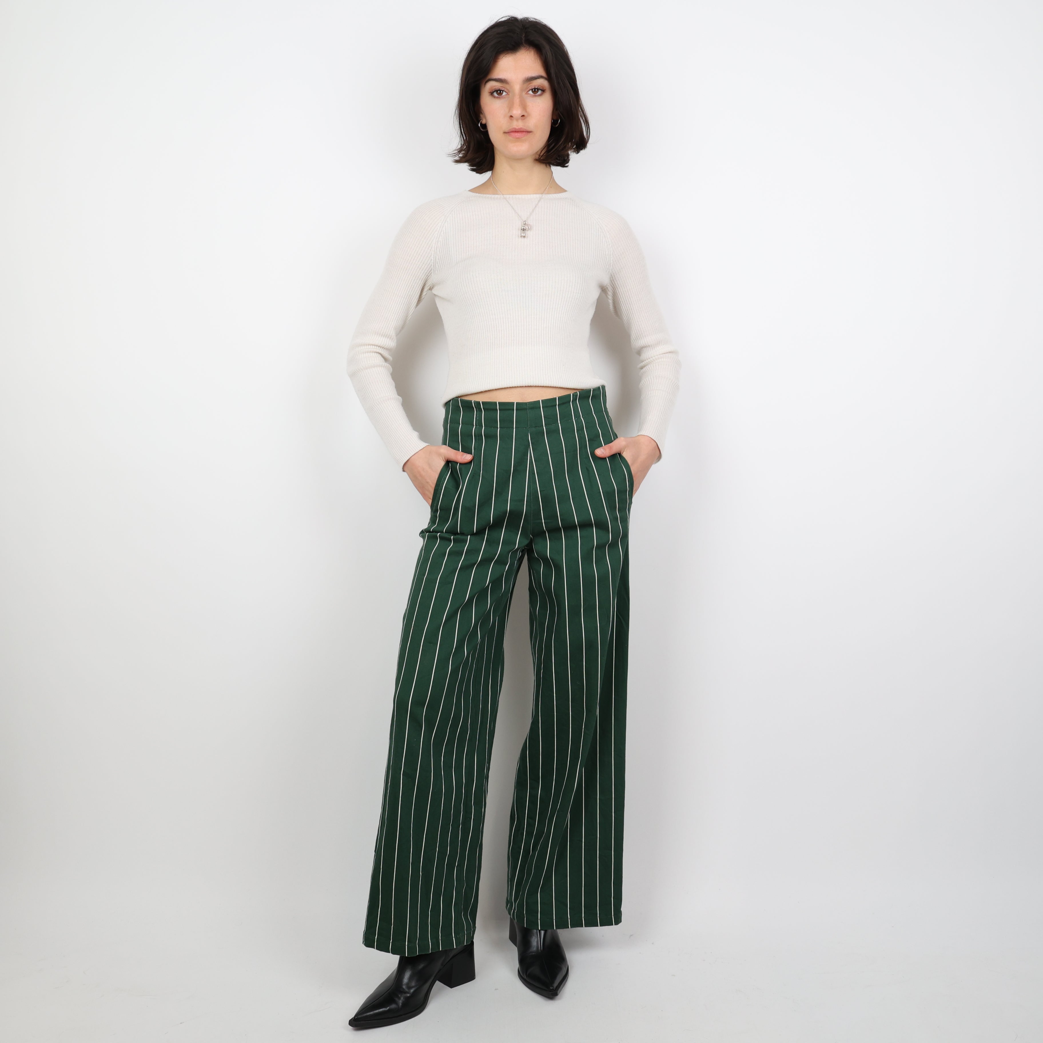 Trousers, Waist 28