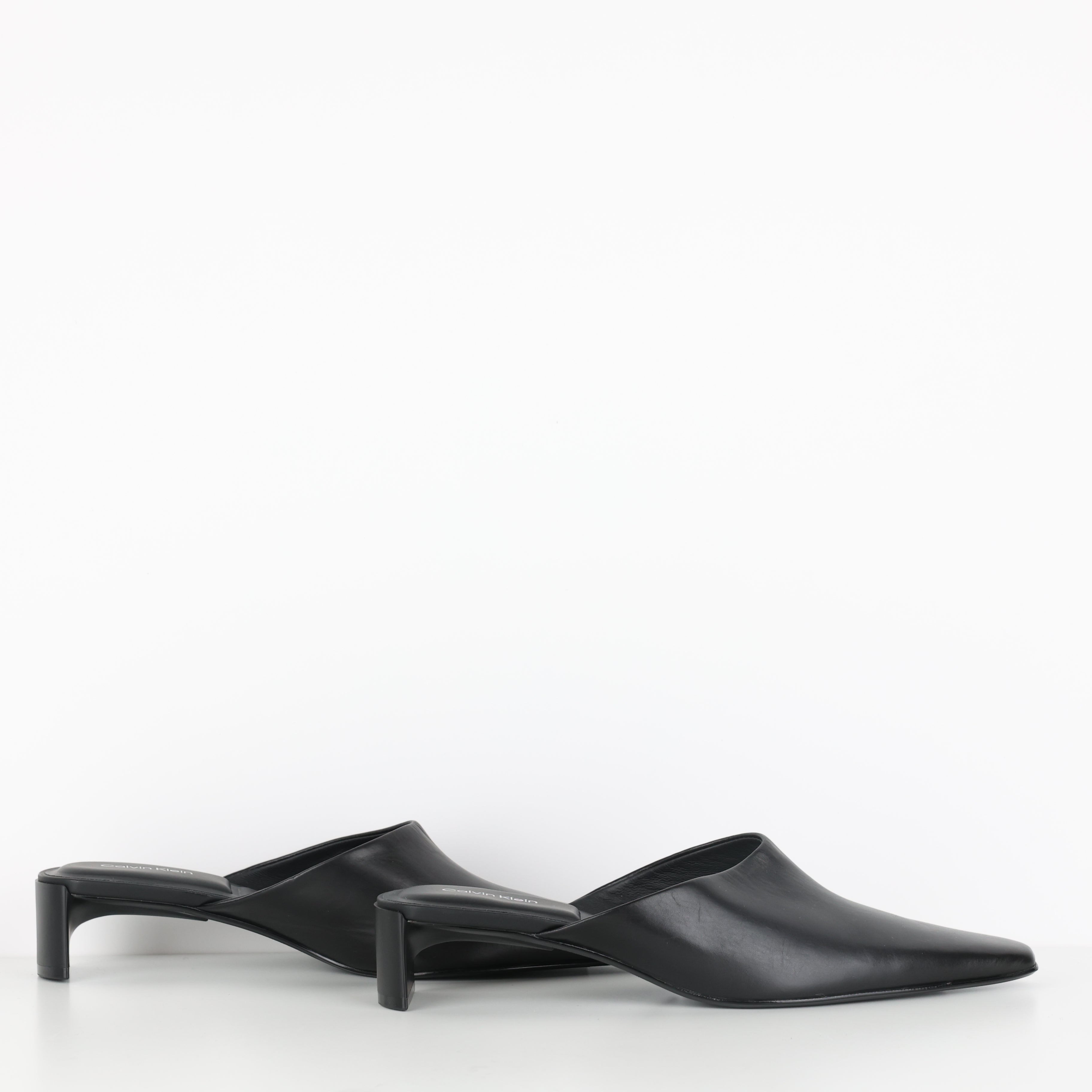 Heels , Shoe Size 39