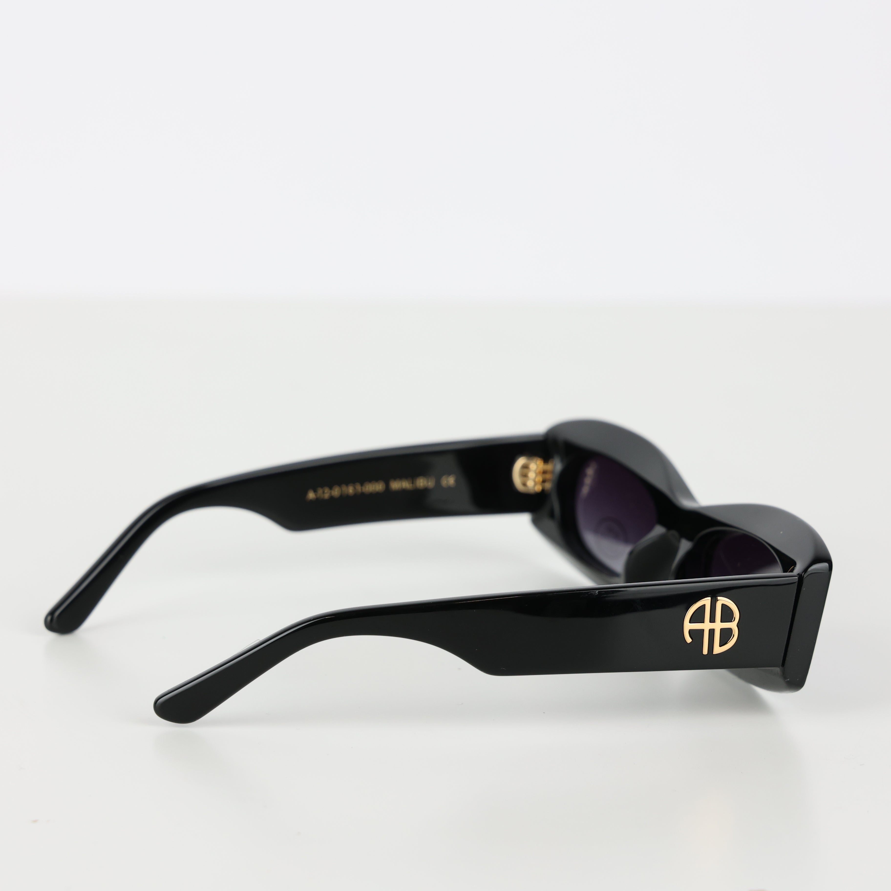 Sunglasses, UK Size One Size