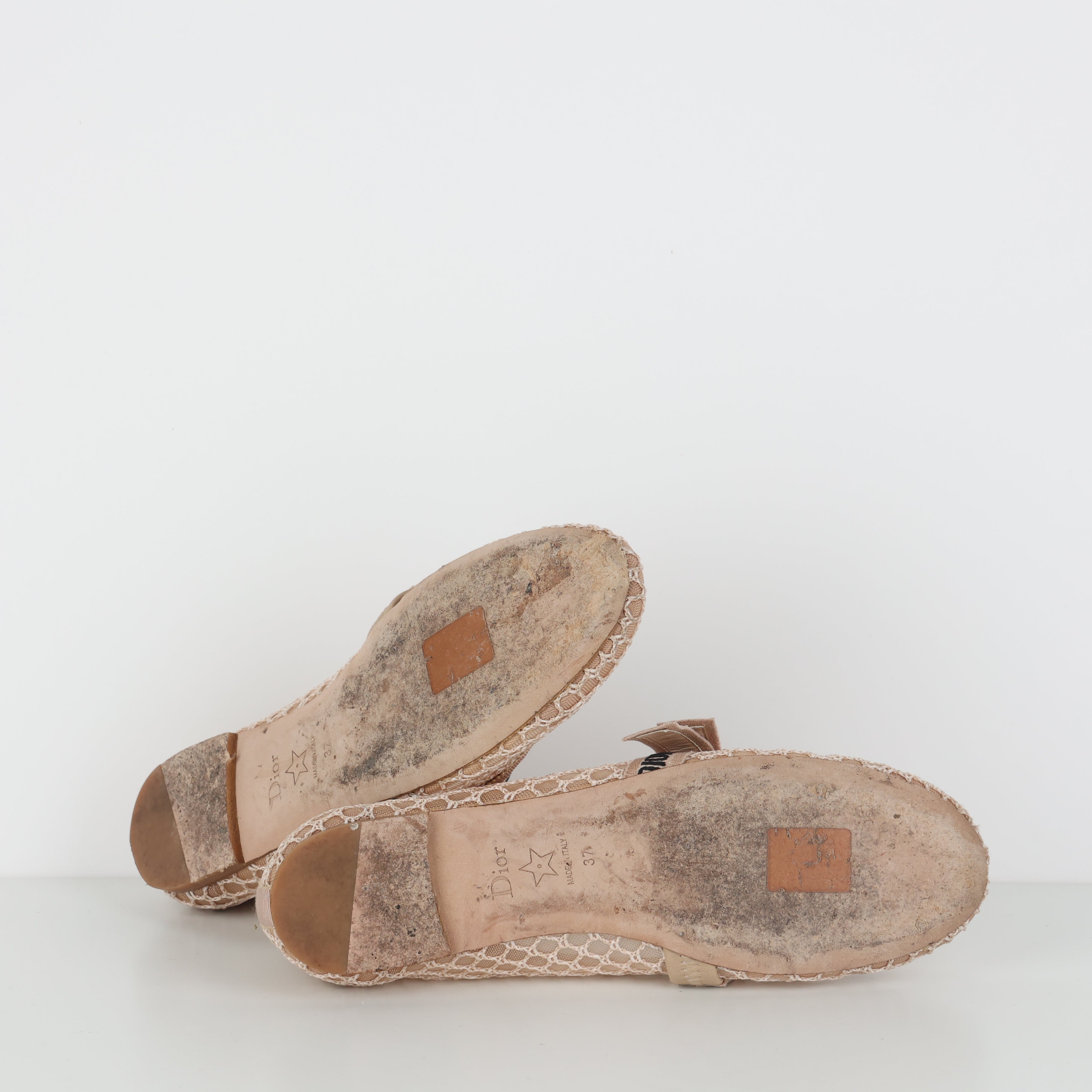 Flats , Shoe Size 37