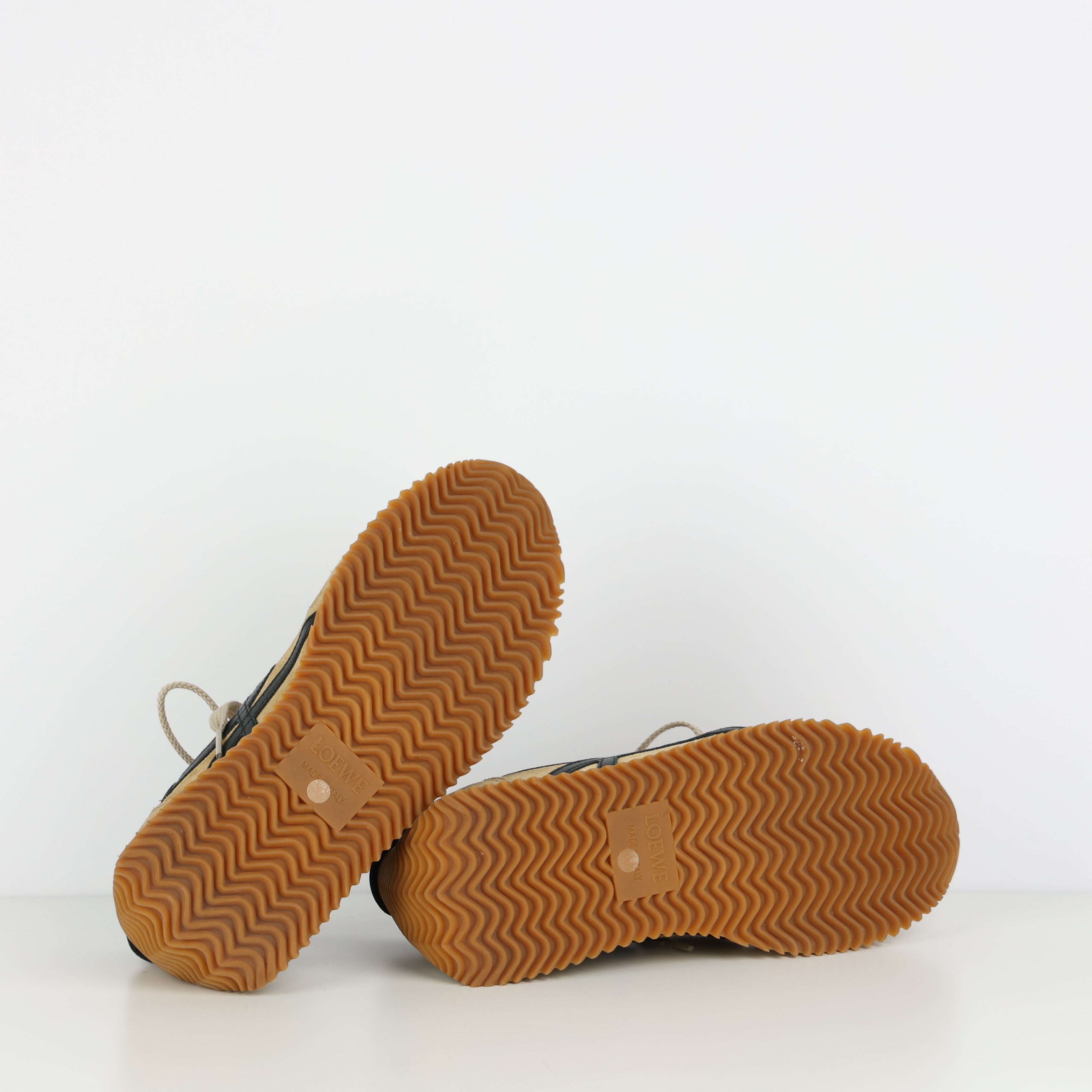 Trainers , Shoe Size 38