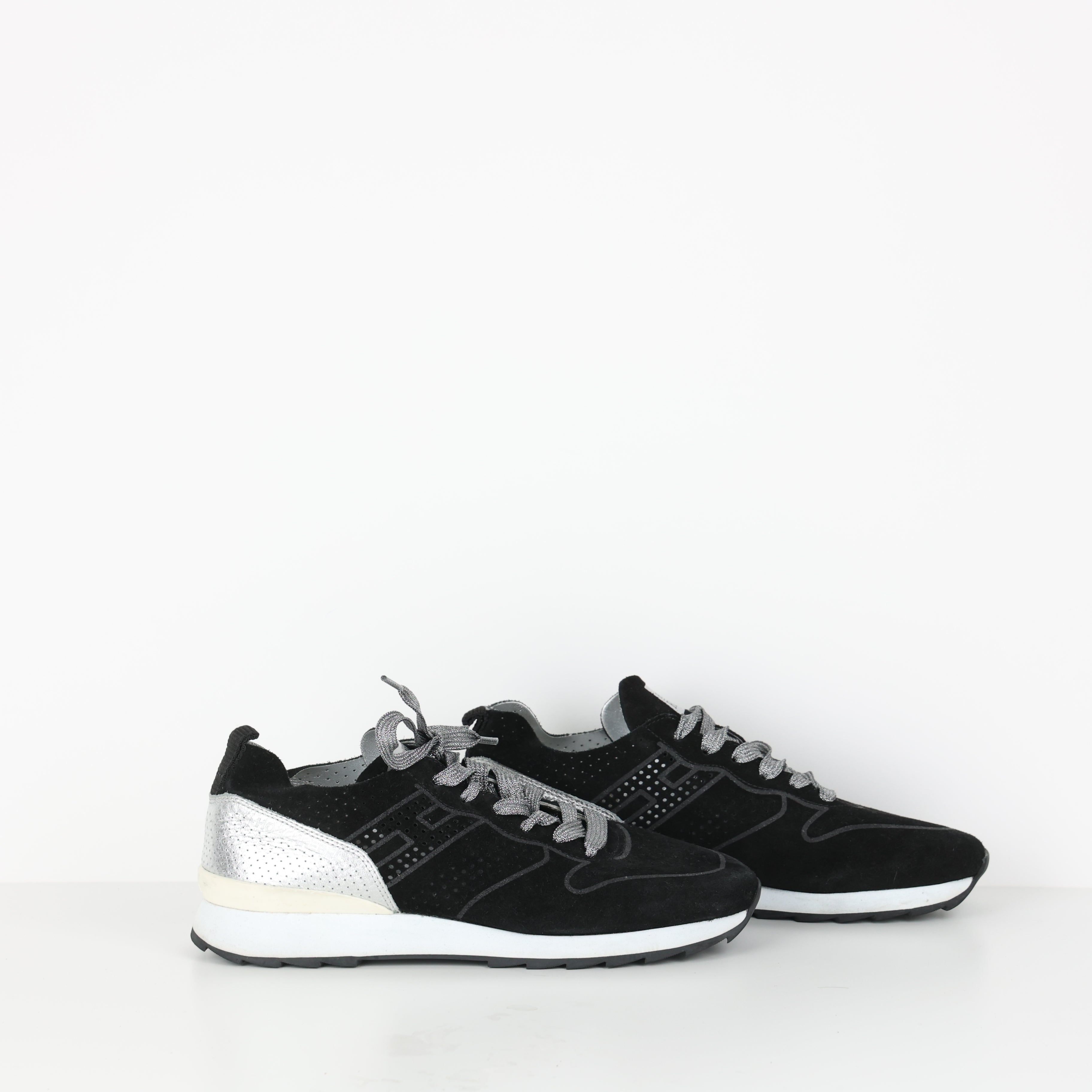 Trainers , Shoe Size 38