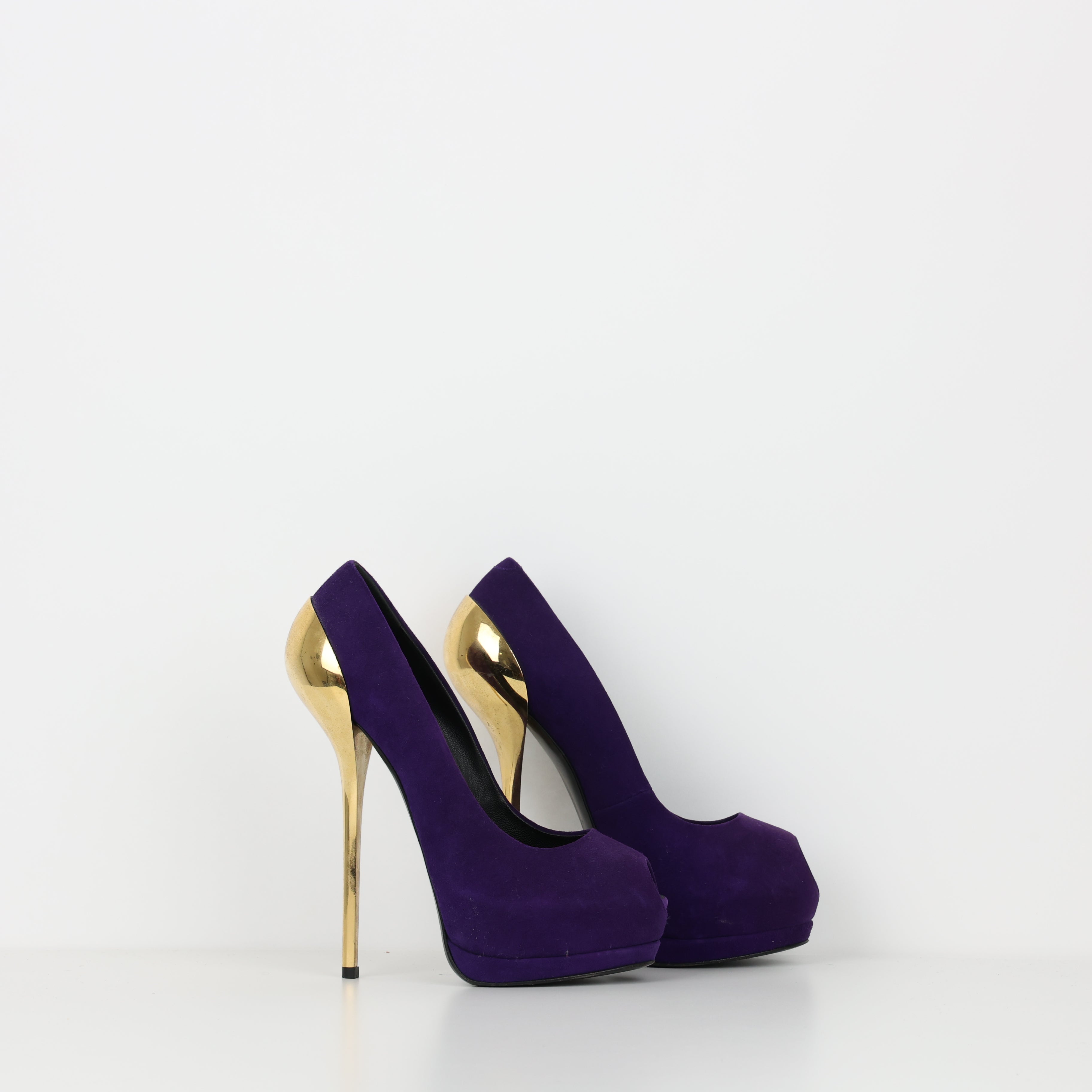 Heels , Shoe Size 38