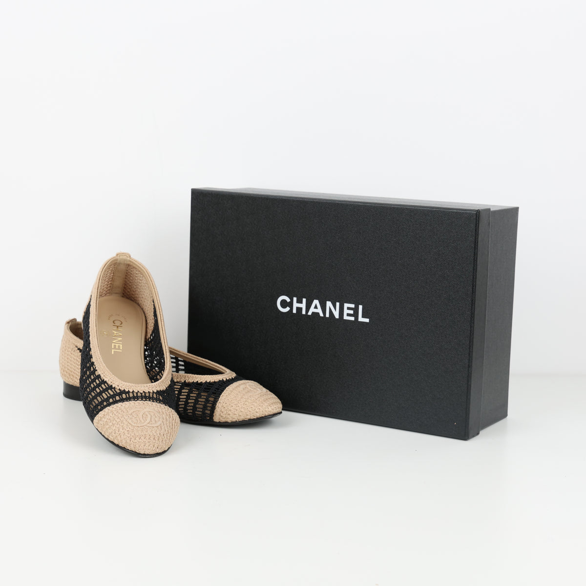 Flats , Shoe Size 38