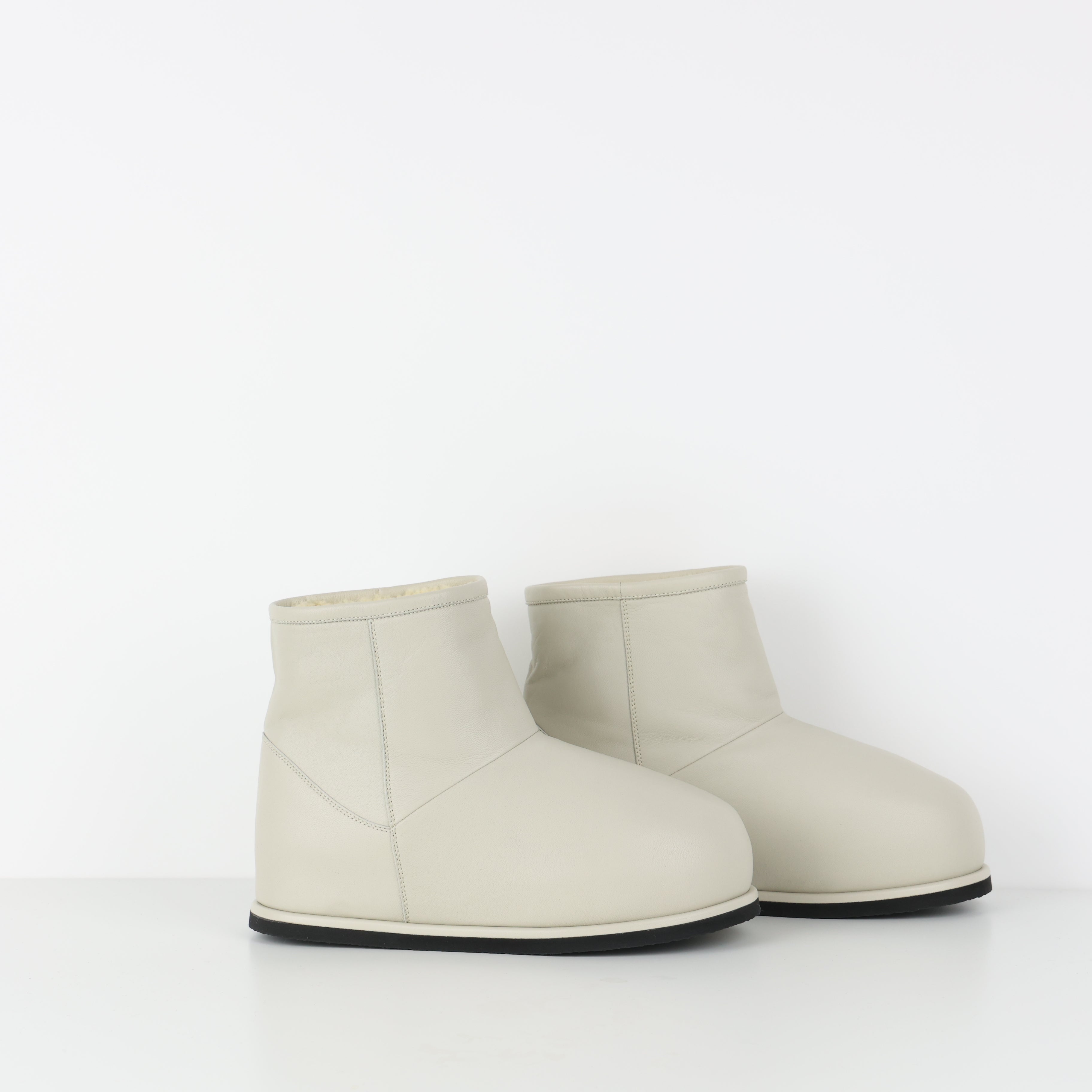 Boots , Shoe Size 38.5
