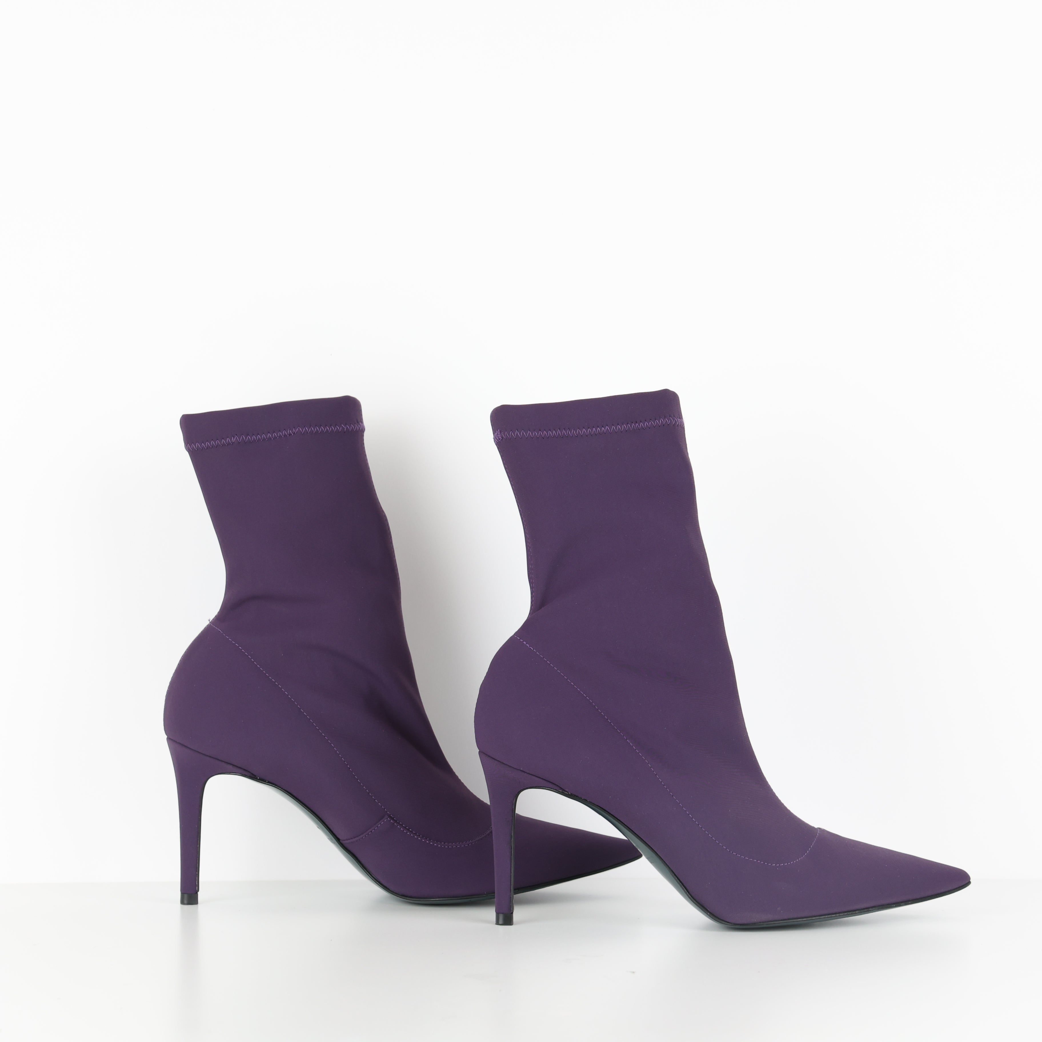 Heels , Shoe Size 39