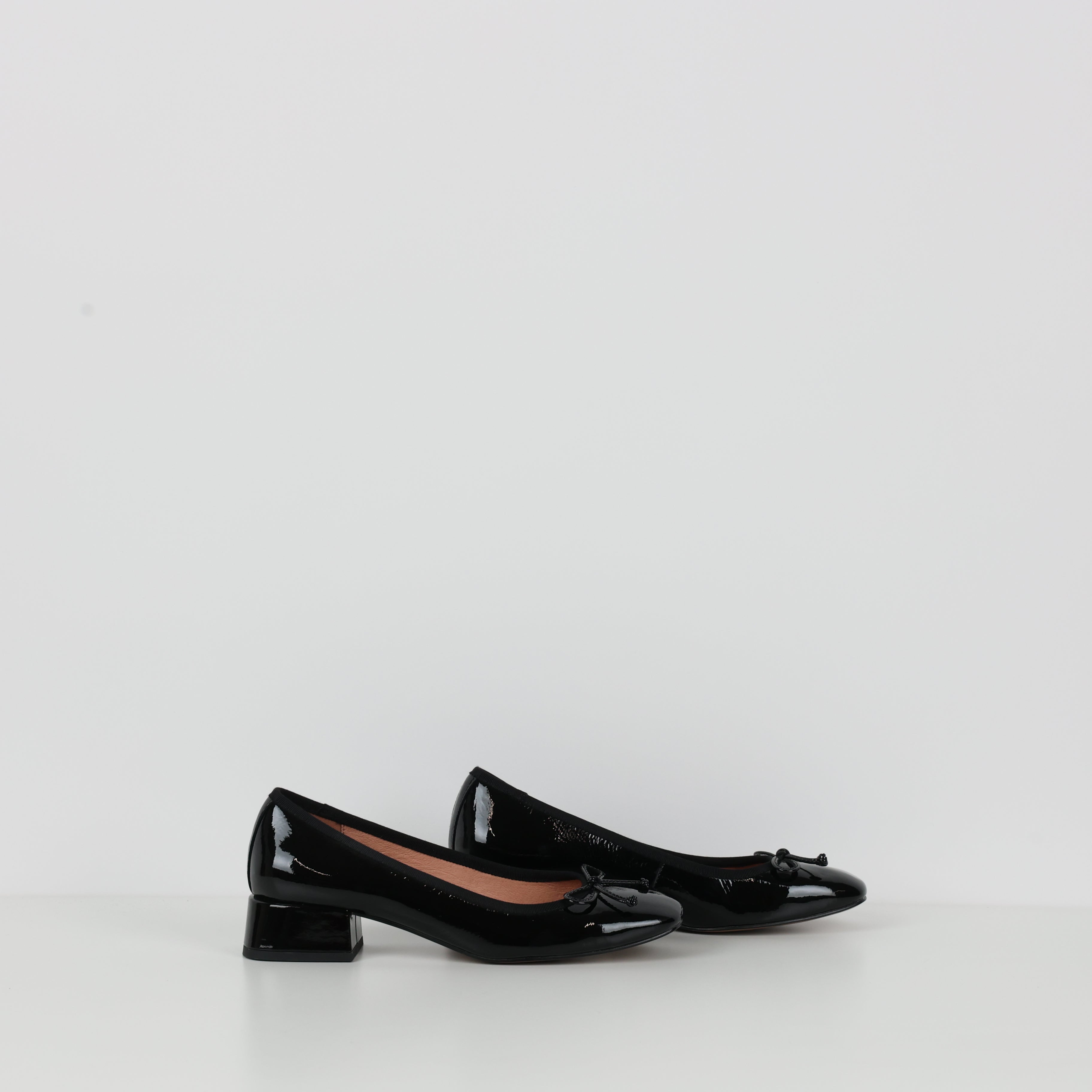 Heels , Shoe Size 39