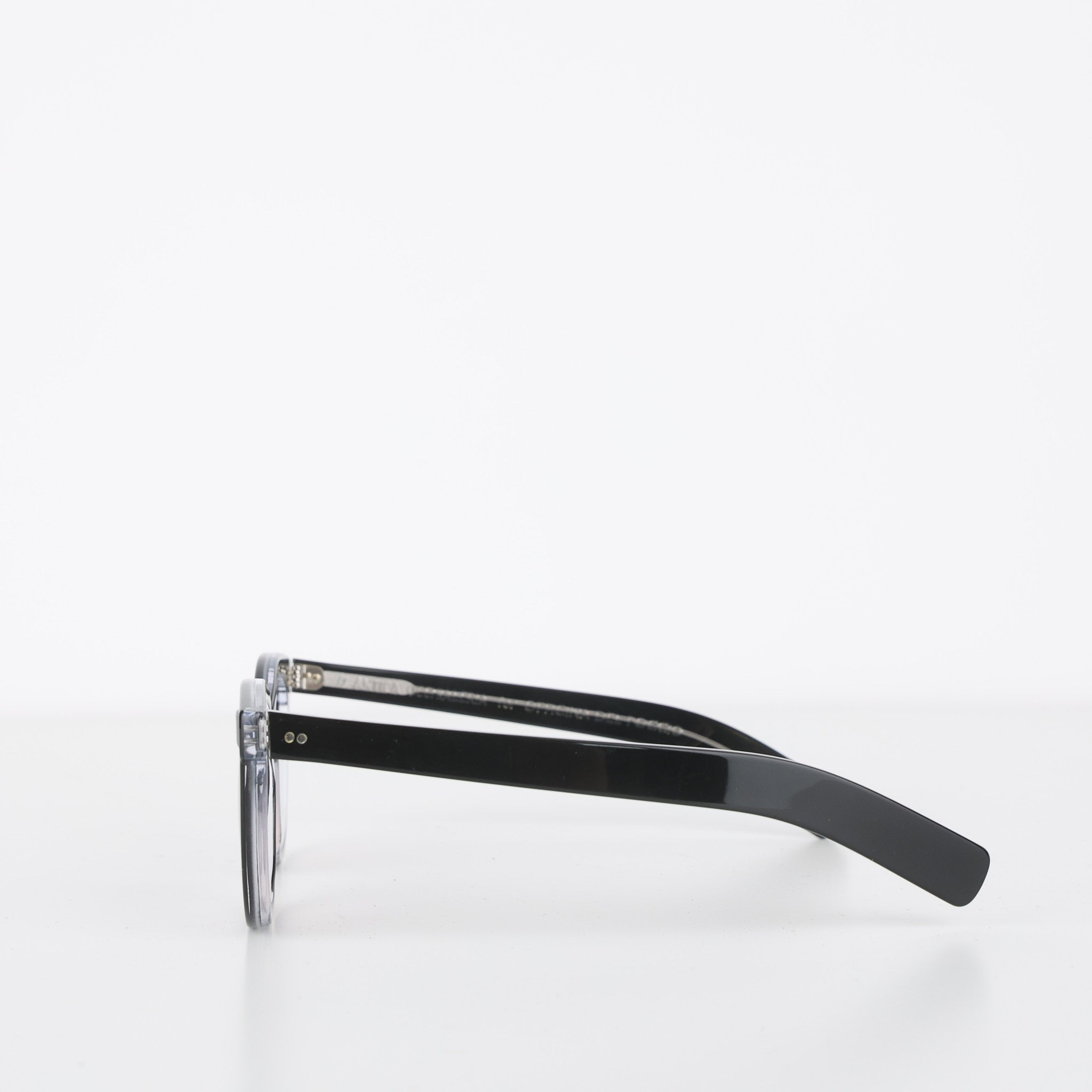 Sunglasses, UK Size One Size