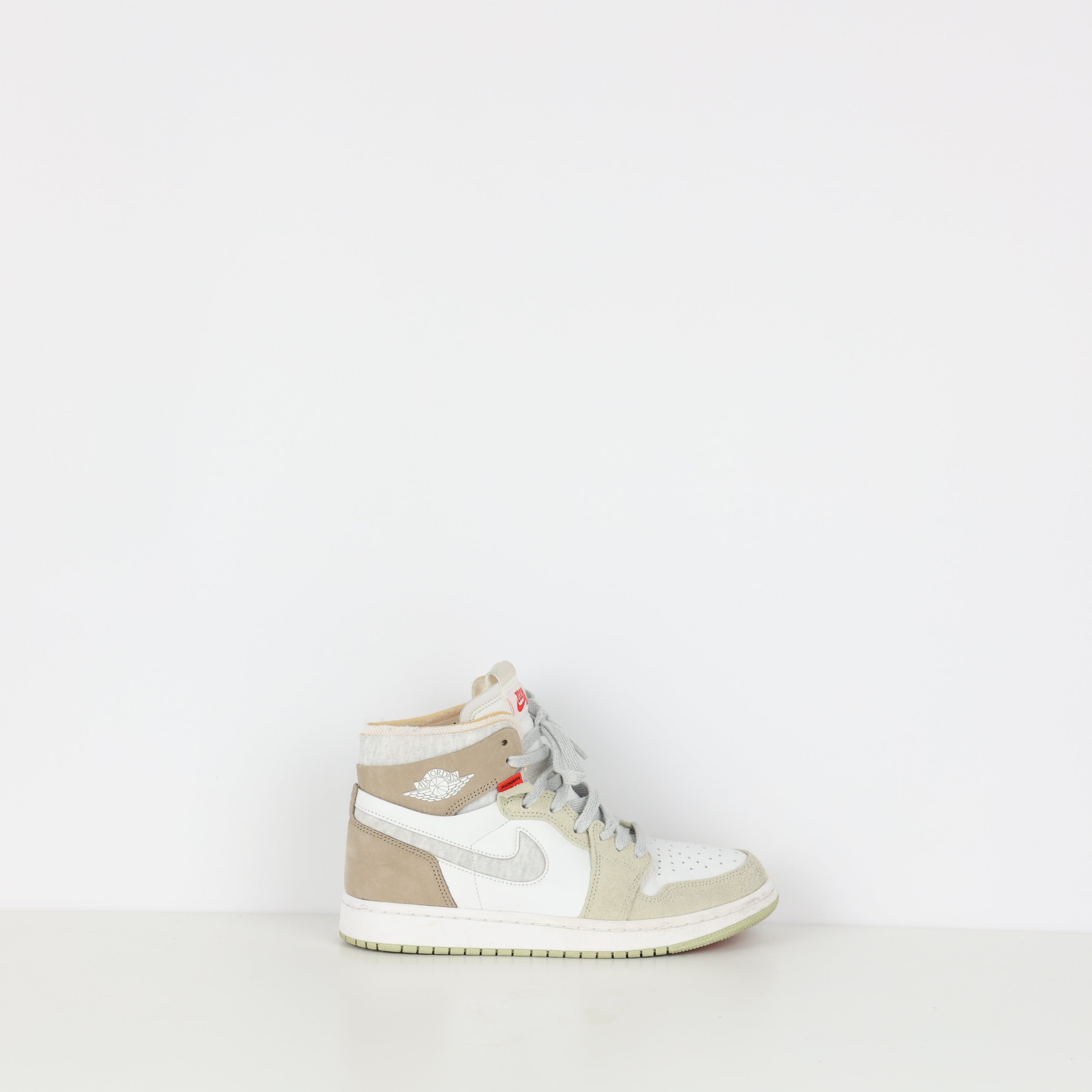 Trainers, Shoe Size 39