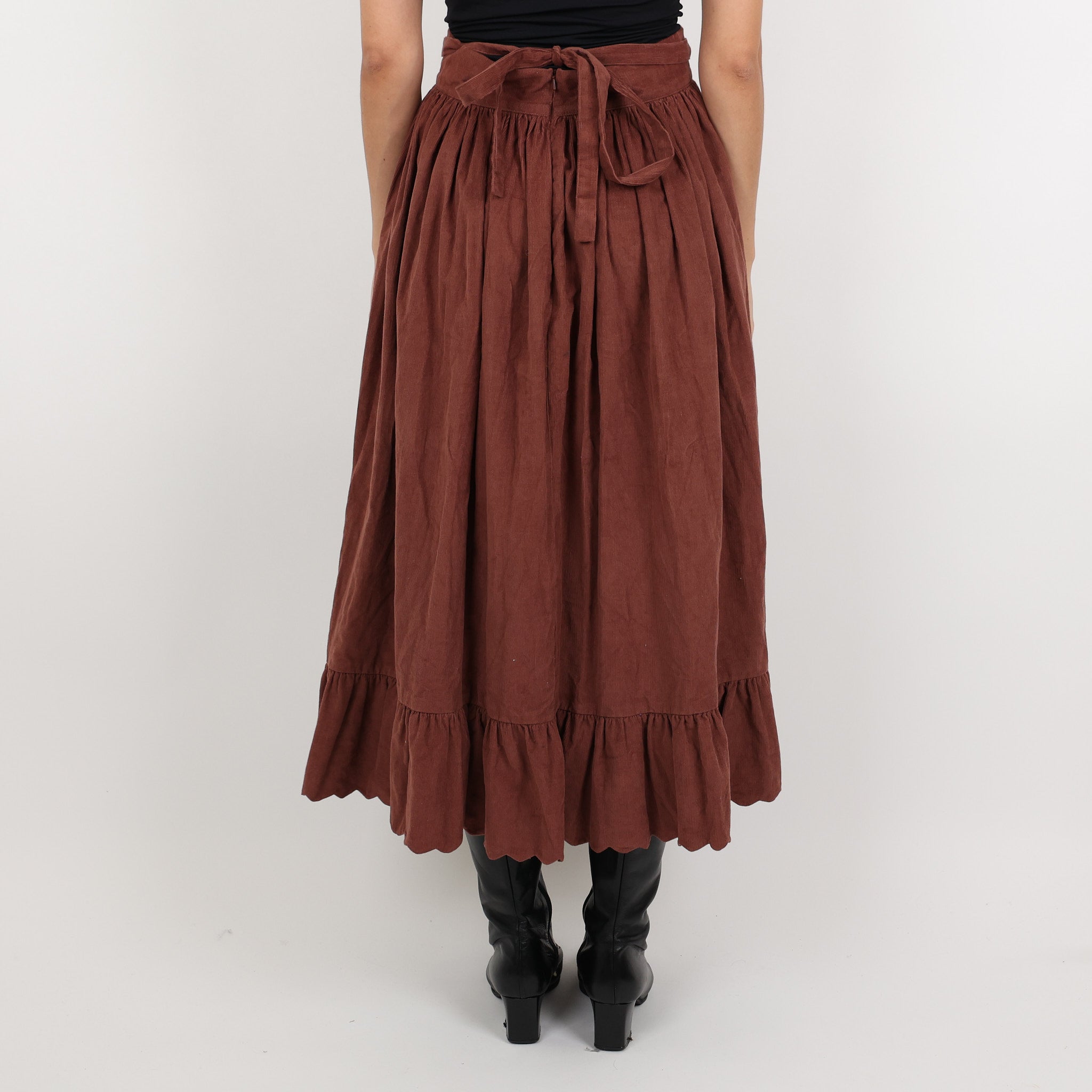 Skirt, UK Size 8