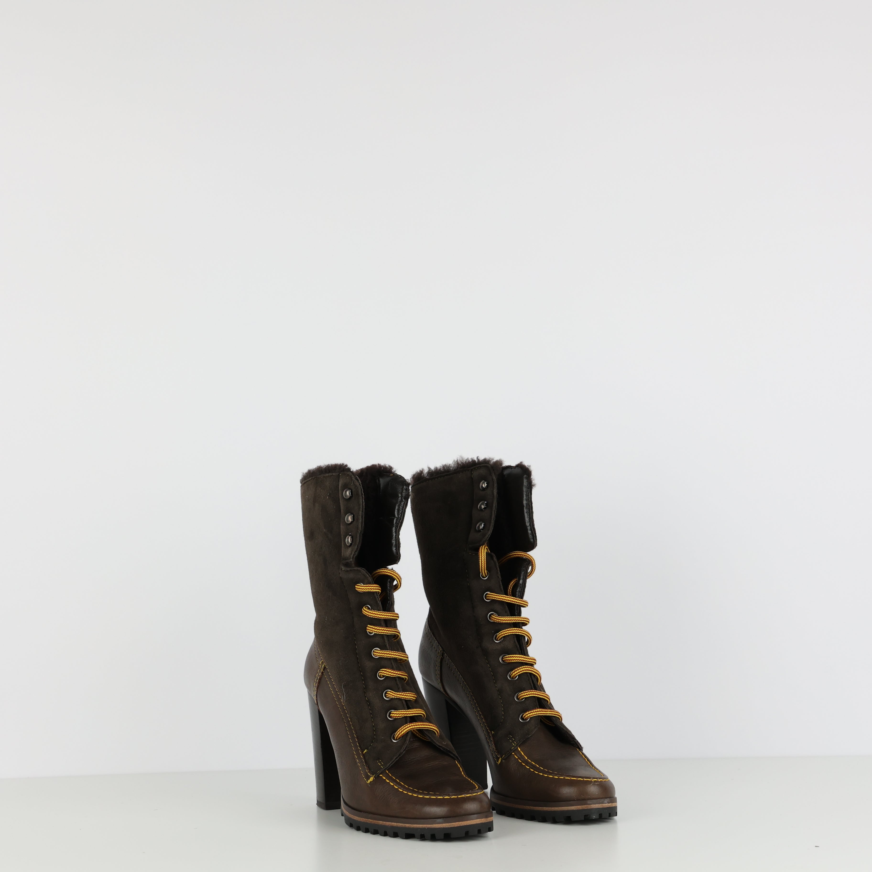 Boots , Shoe Size 38