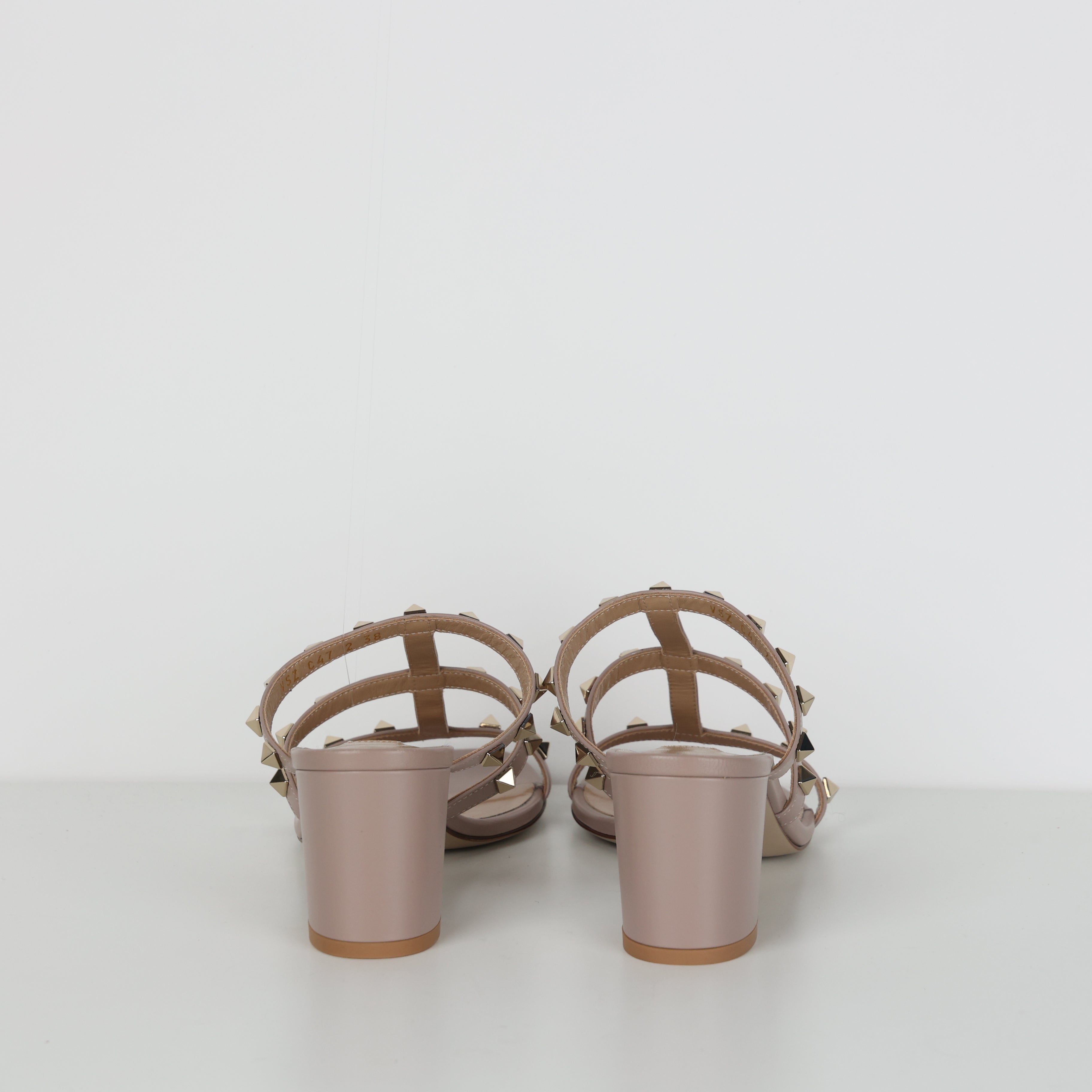 Heels , Shoe Size 38