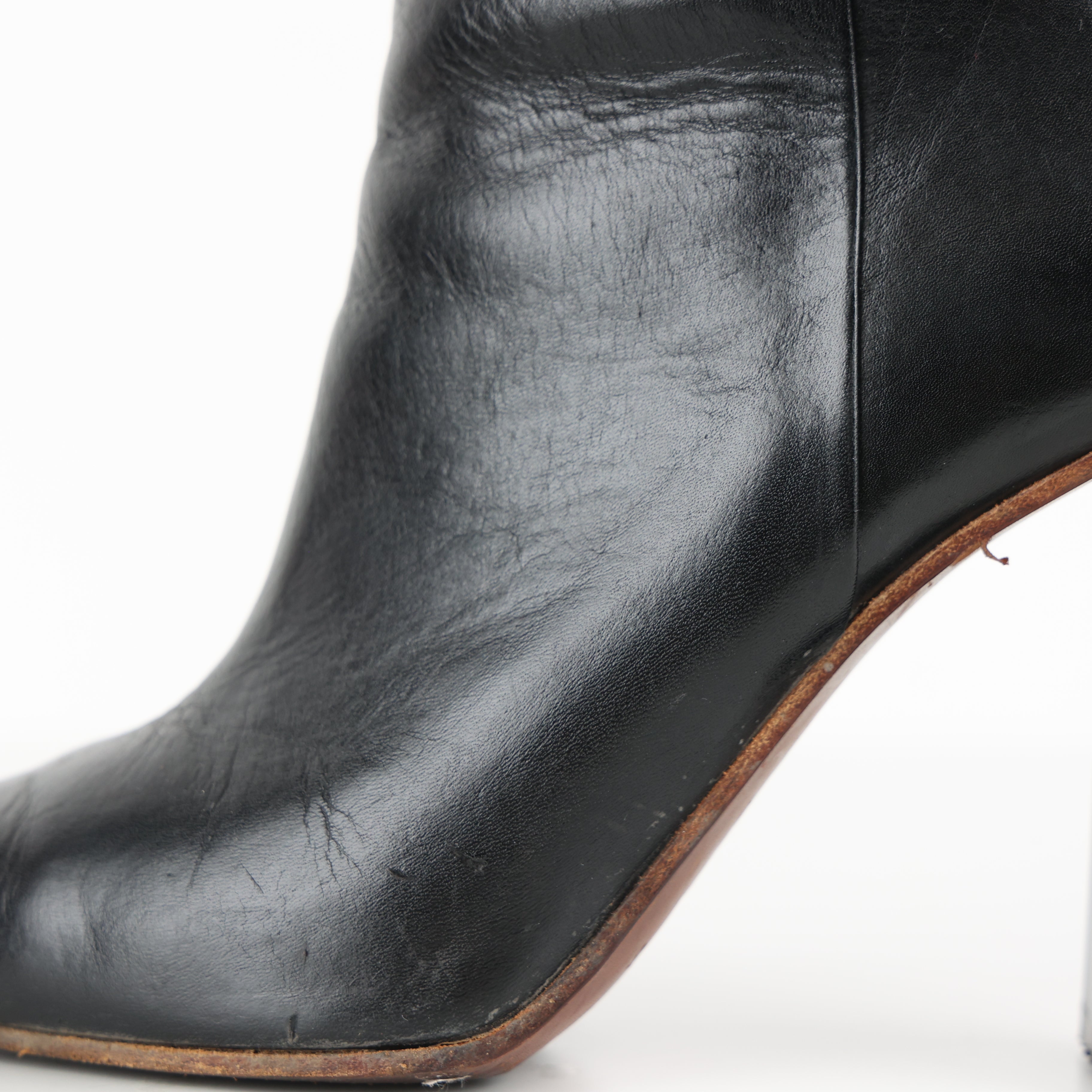Boots , Shoe Size 39