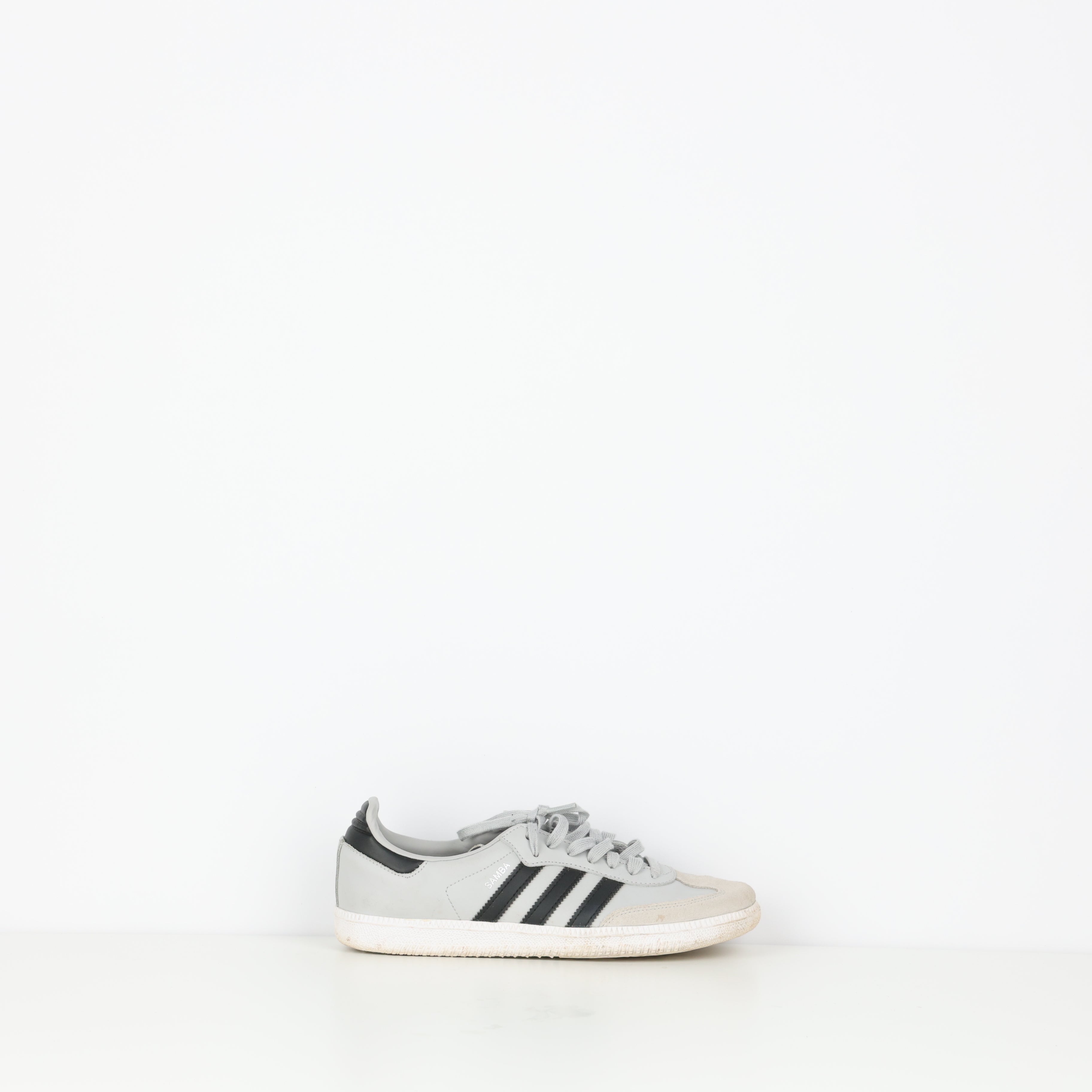 Trainers , Shoe Size 38