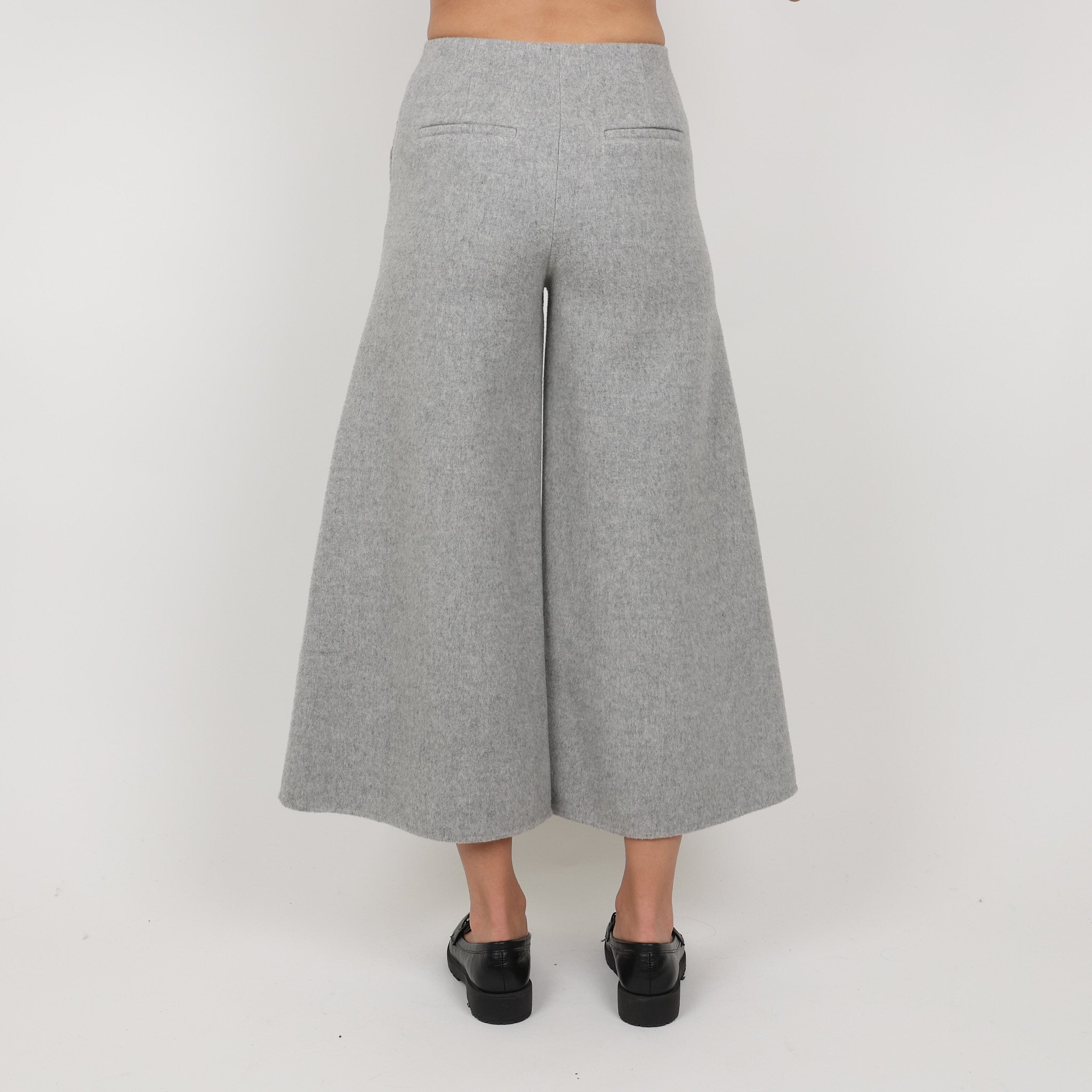 Trousers, UK Size 6