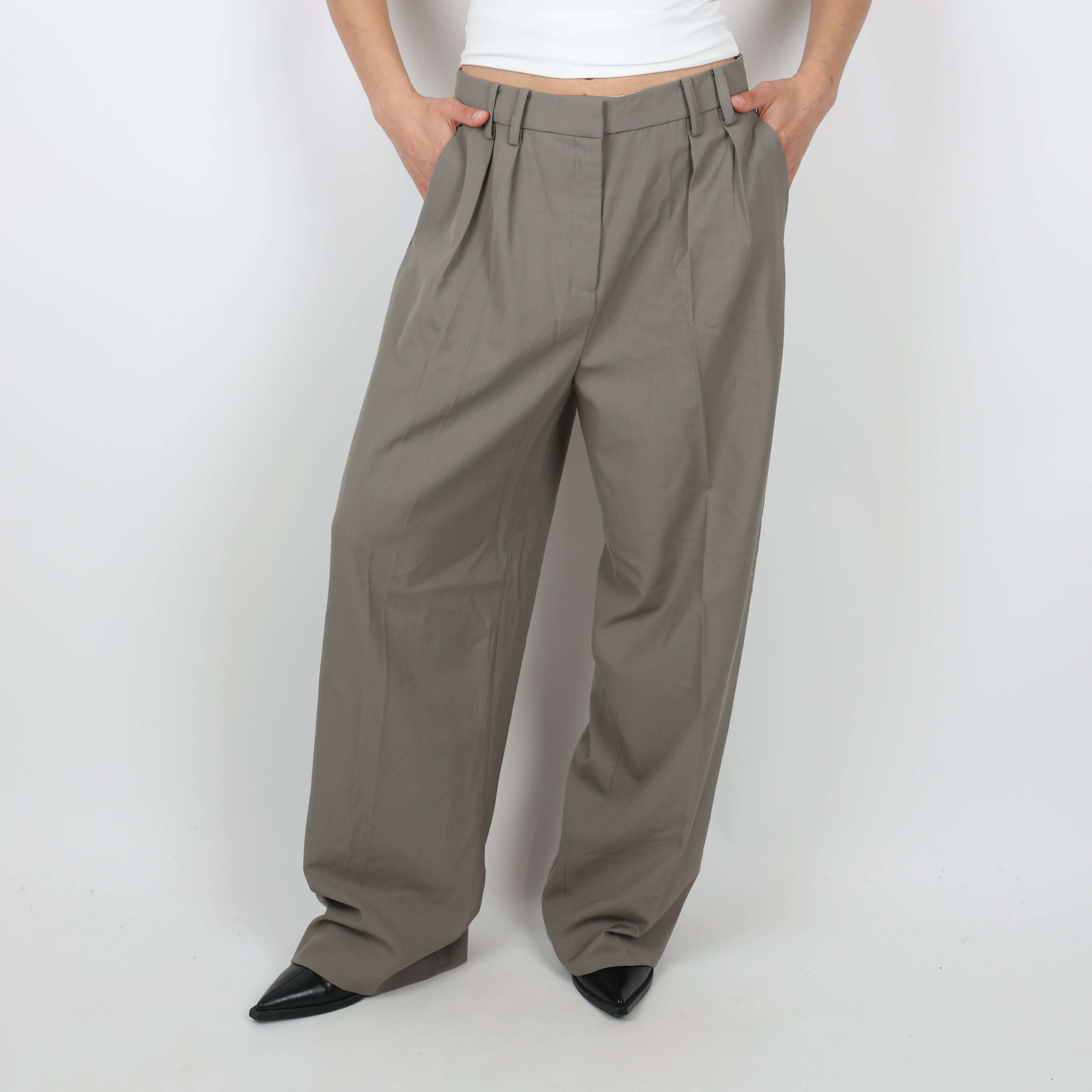 Trousers, Waist 30