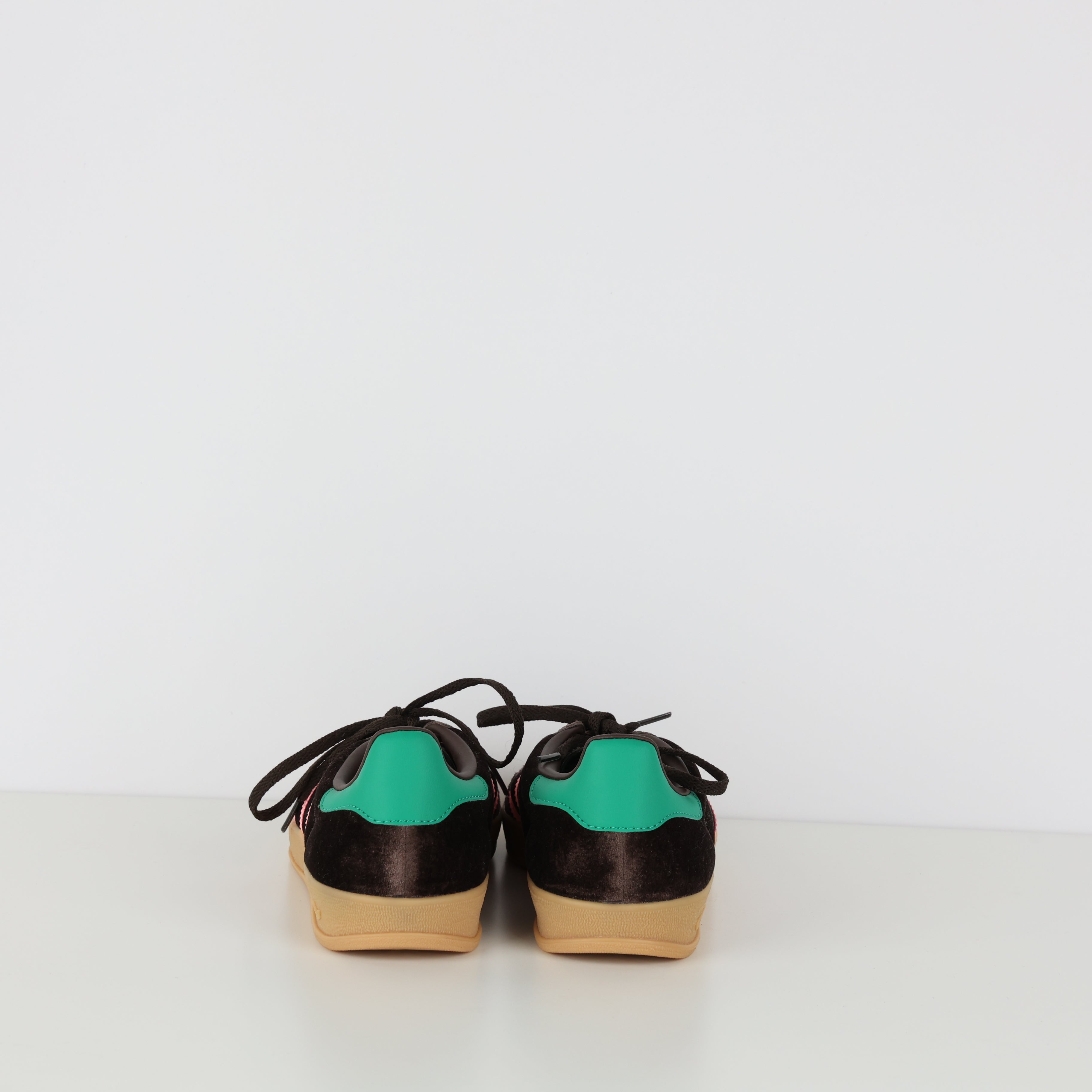 Trainers , Shoe Size 37.5