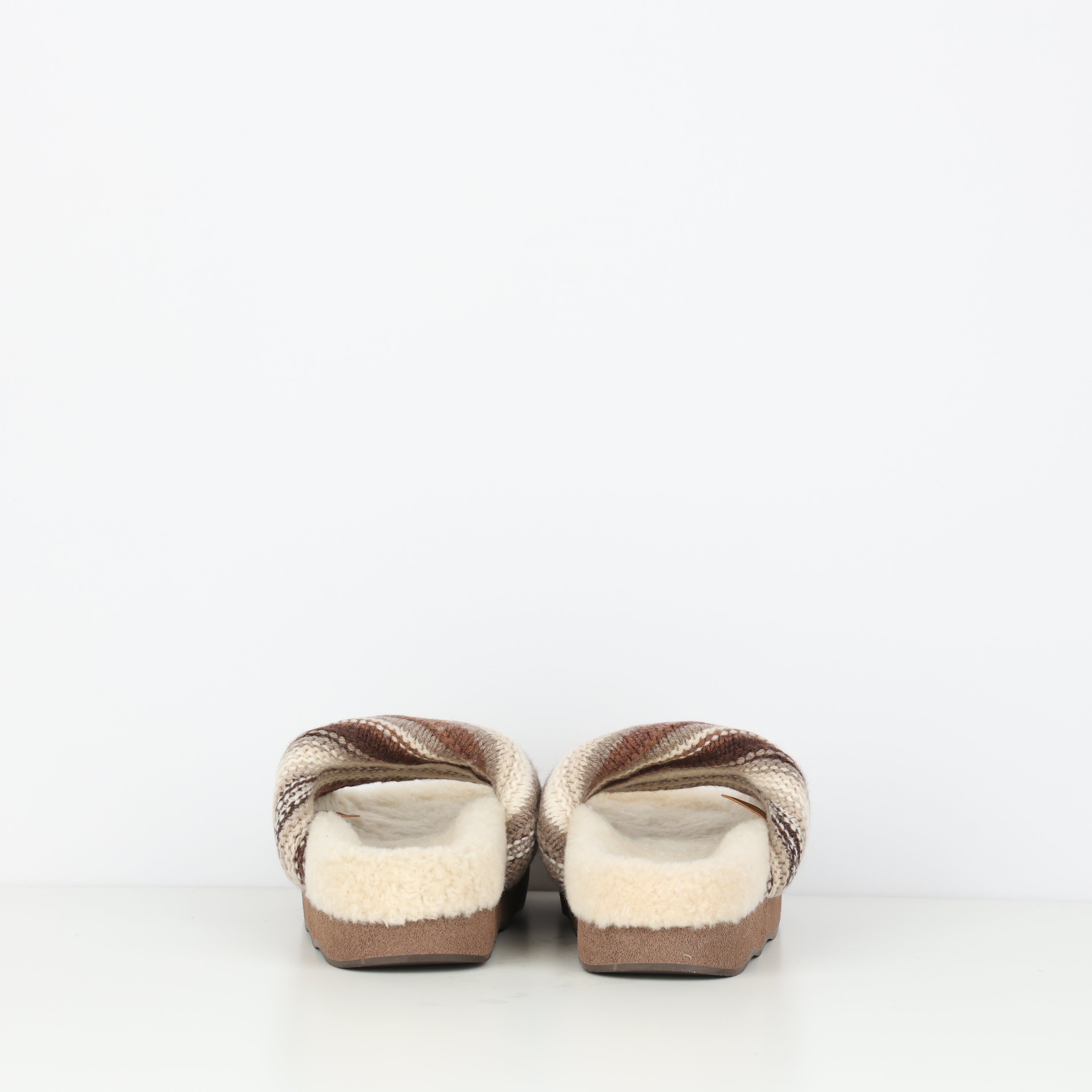 Flats , Shoe Size 38