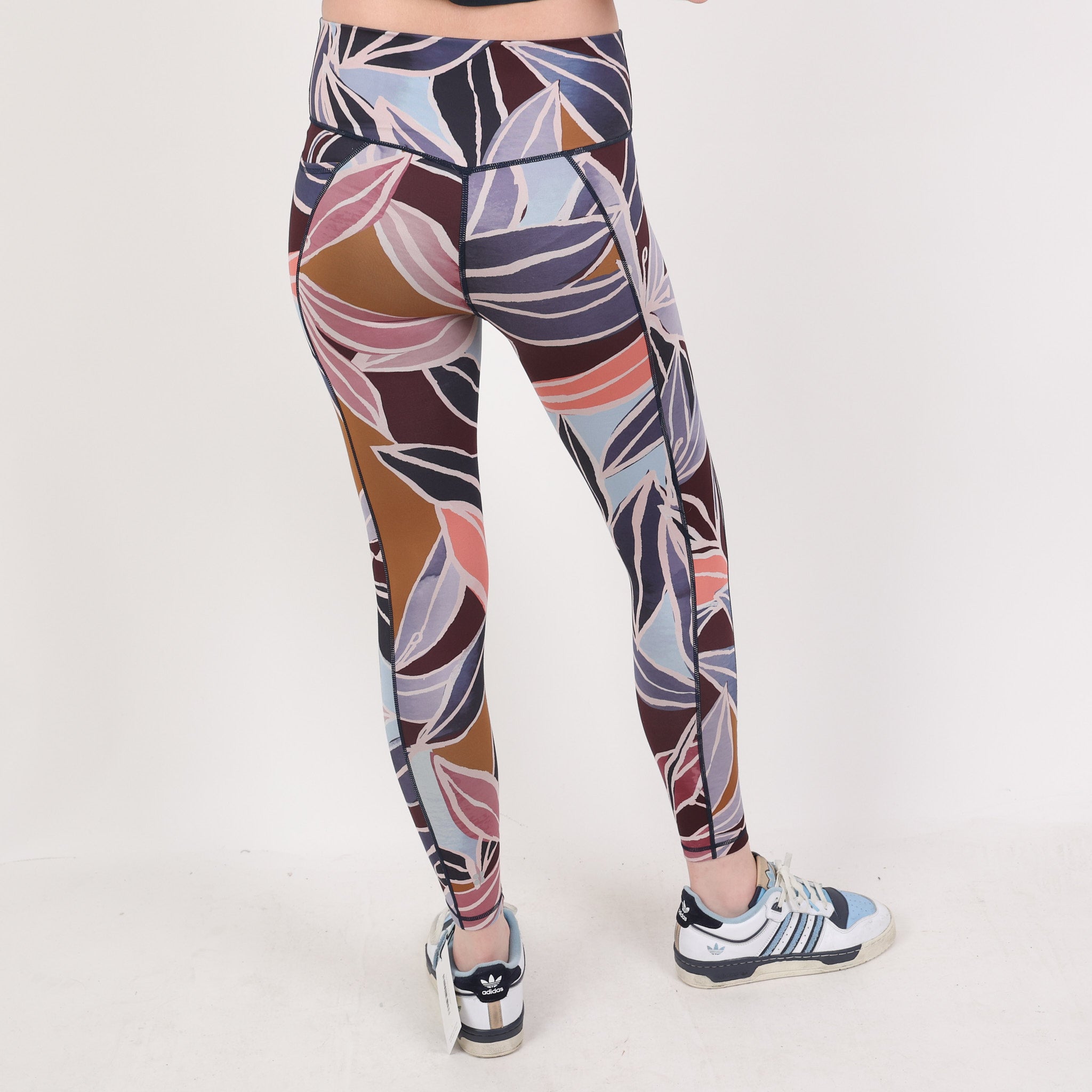 Athleisure, UK Size 6