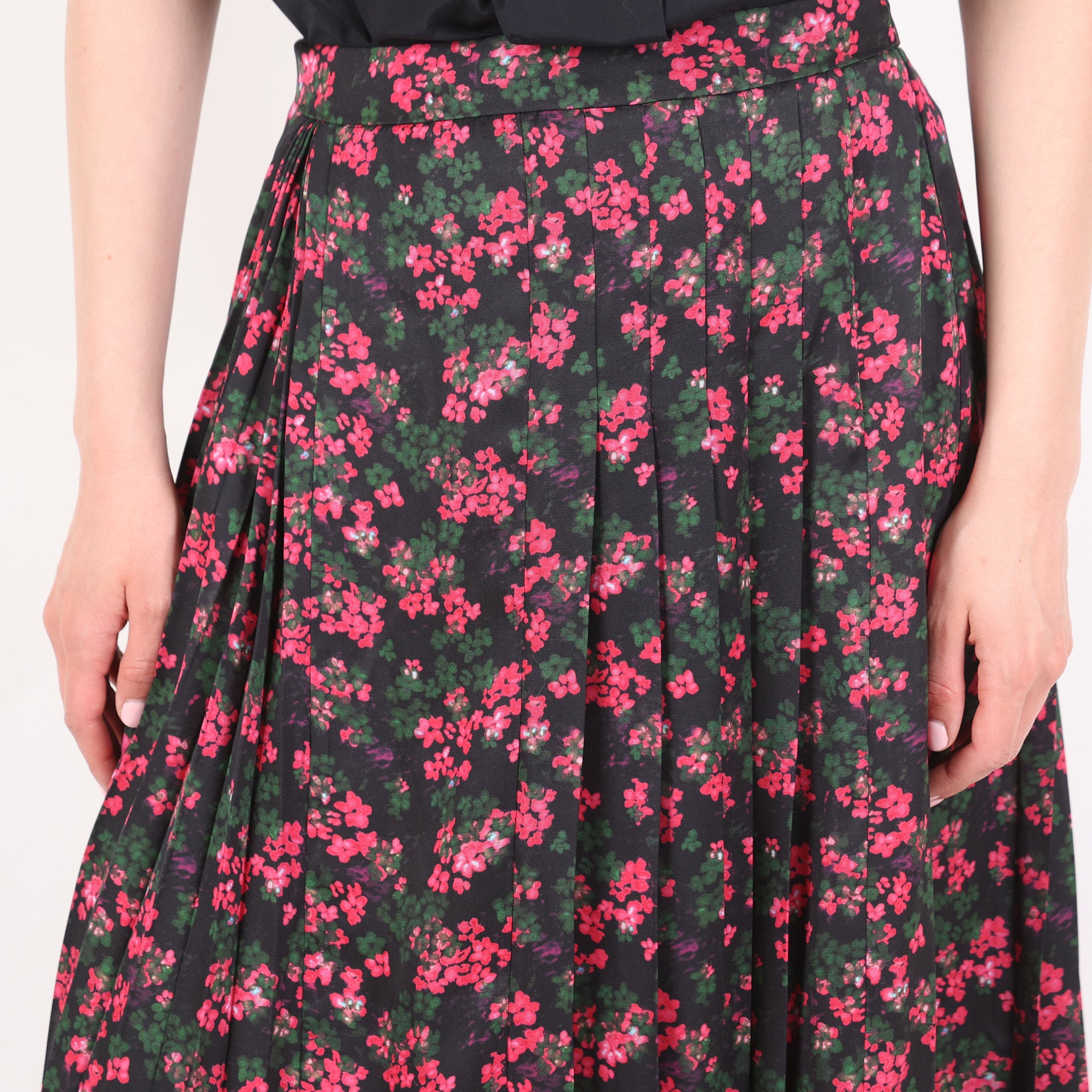Skirt, UK Size 6