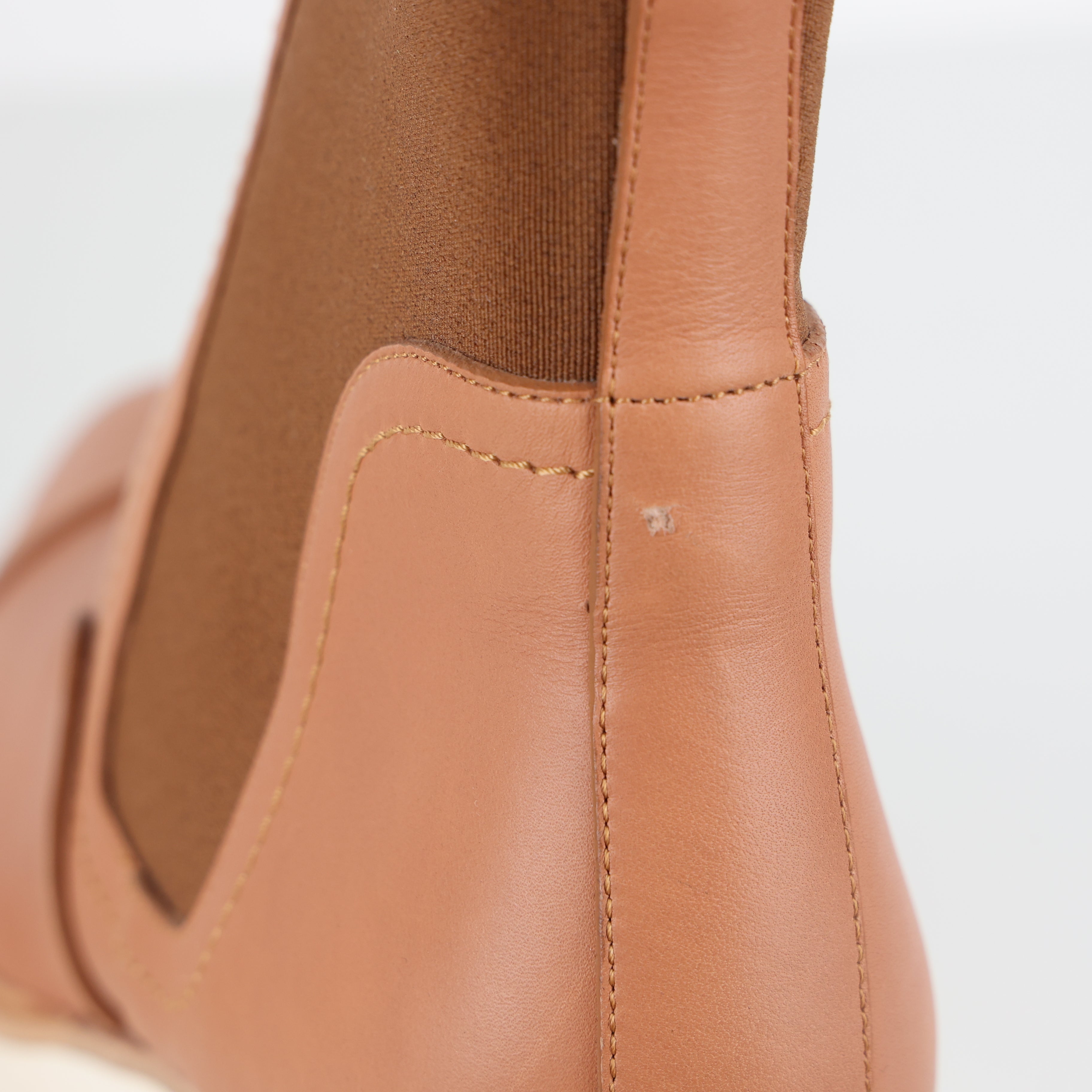 Boots , Shoe Size 39