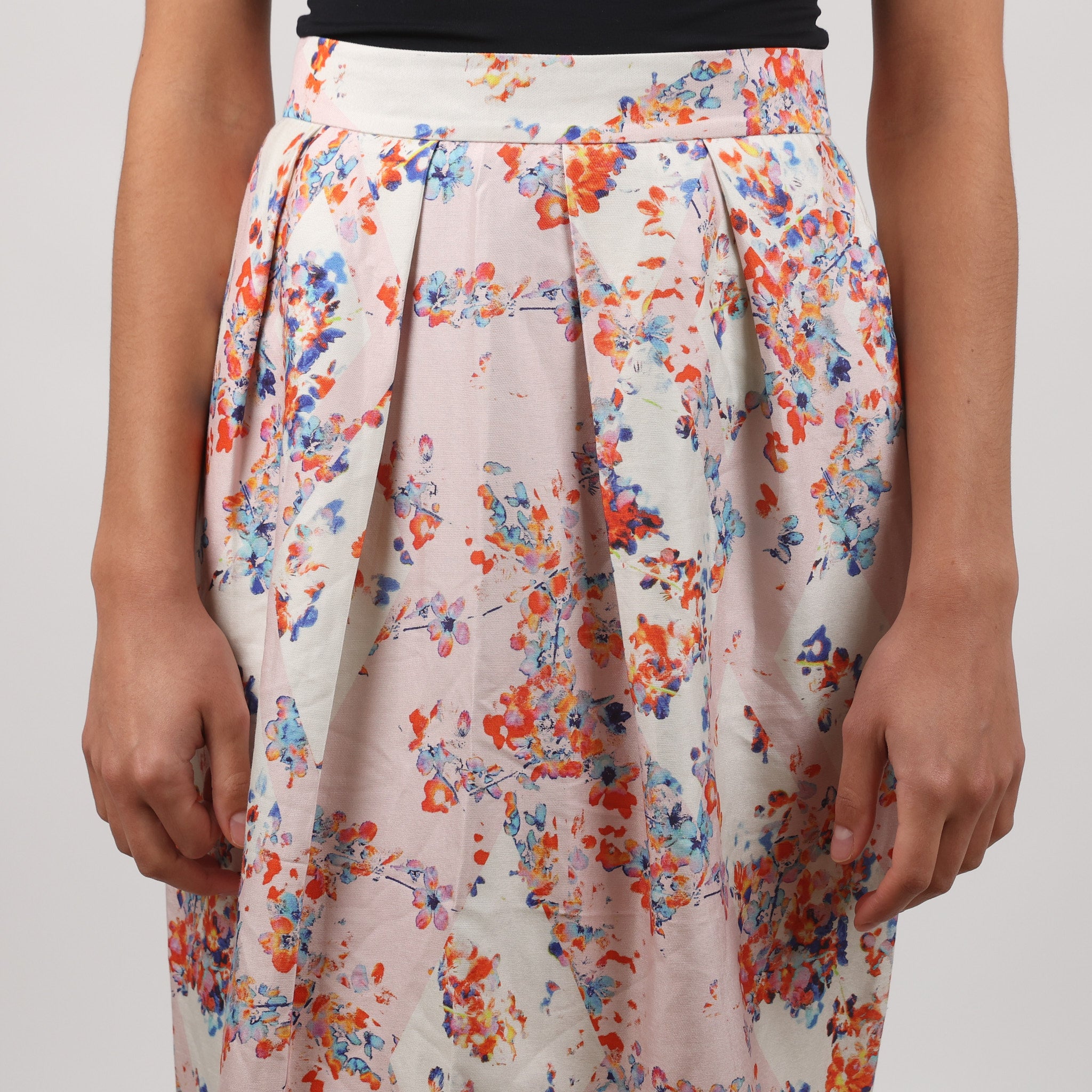 Skirt, UK Size 8