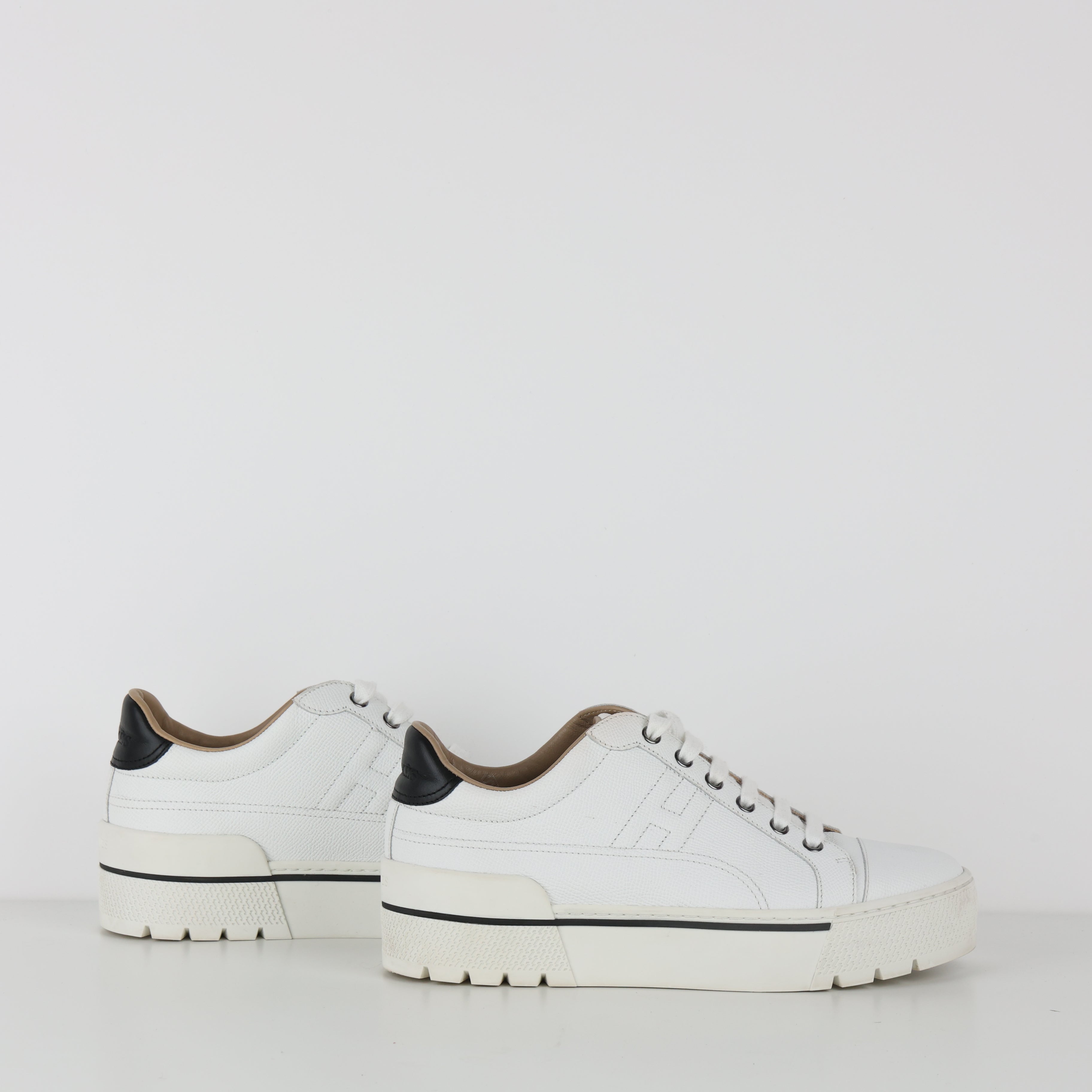 Trainers, Shoe Size 39