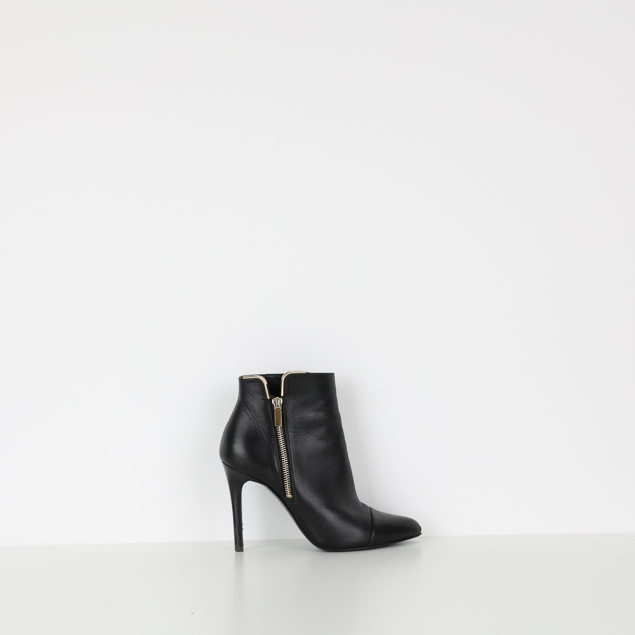 Shoes, Shoe Size 37