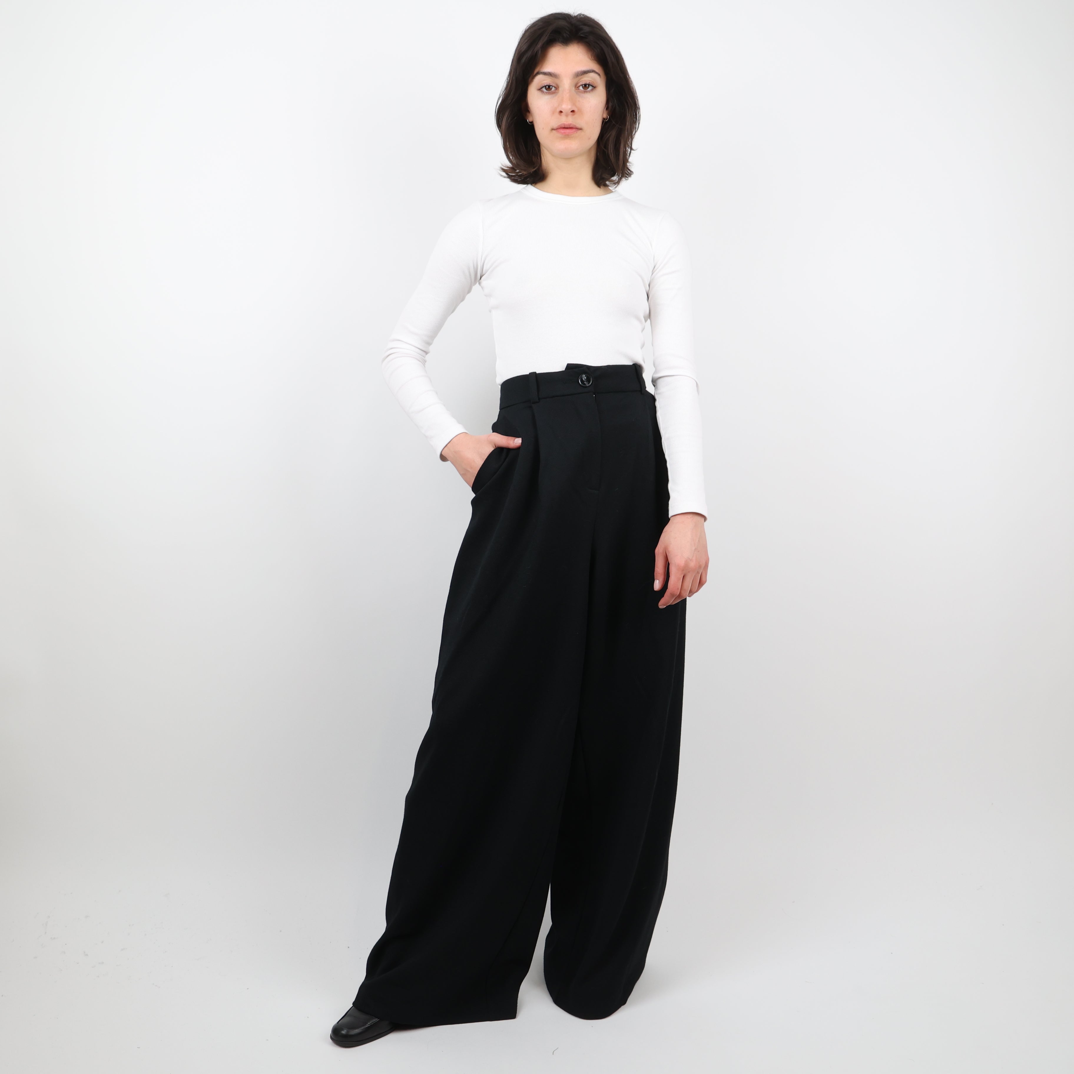 Trousers, Waist 30