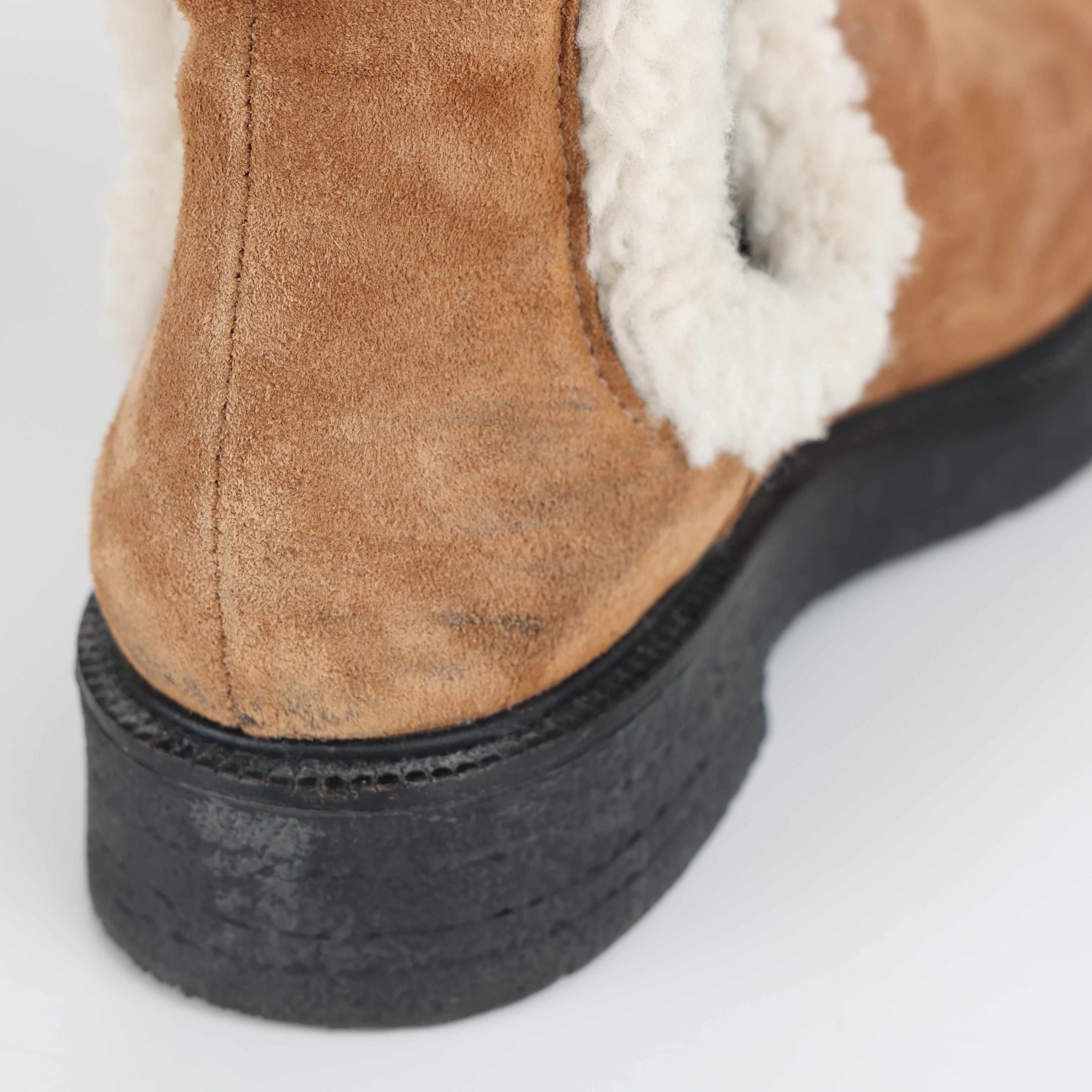 Boots , Shoe Size 37