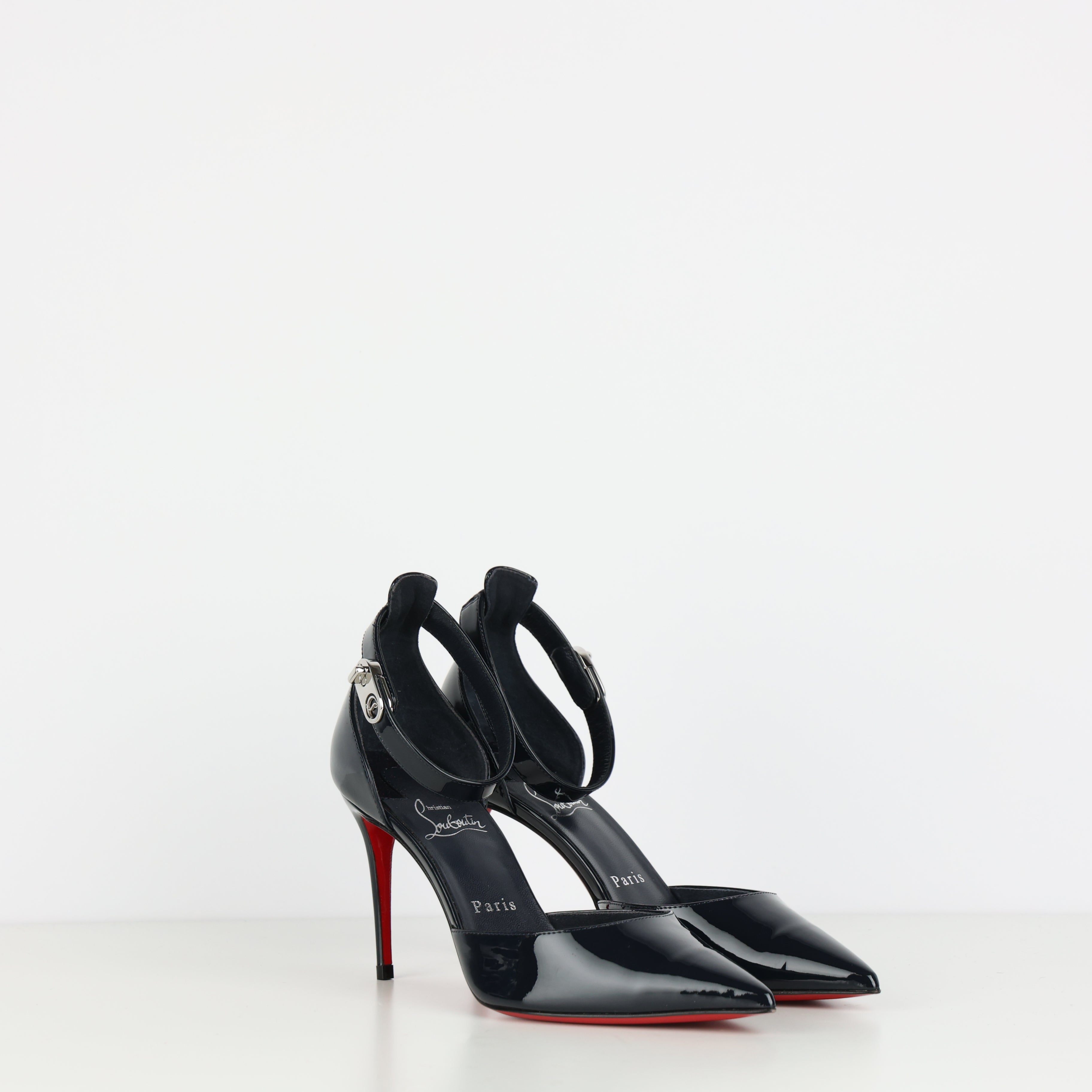 Heels , Shoe Size 37