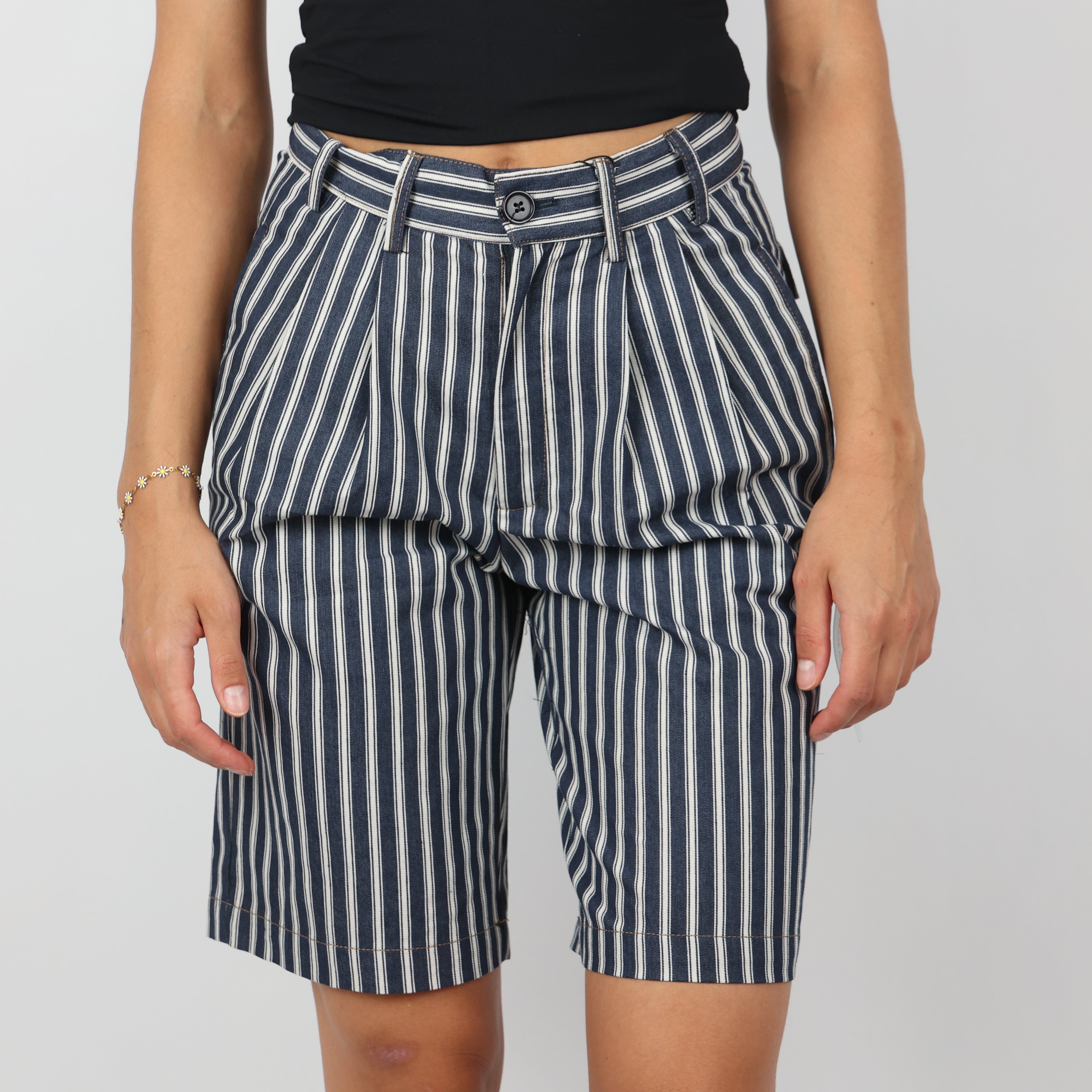 Shorts, UK Size 6