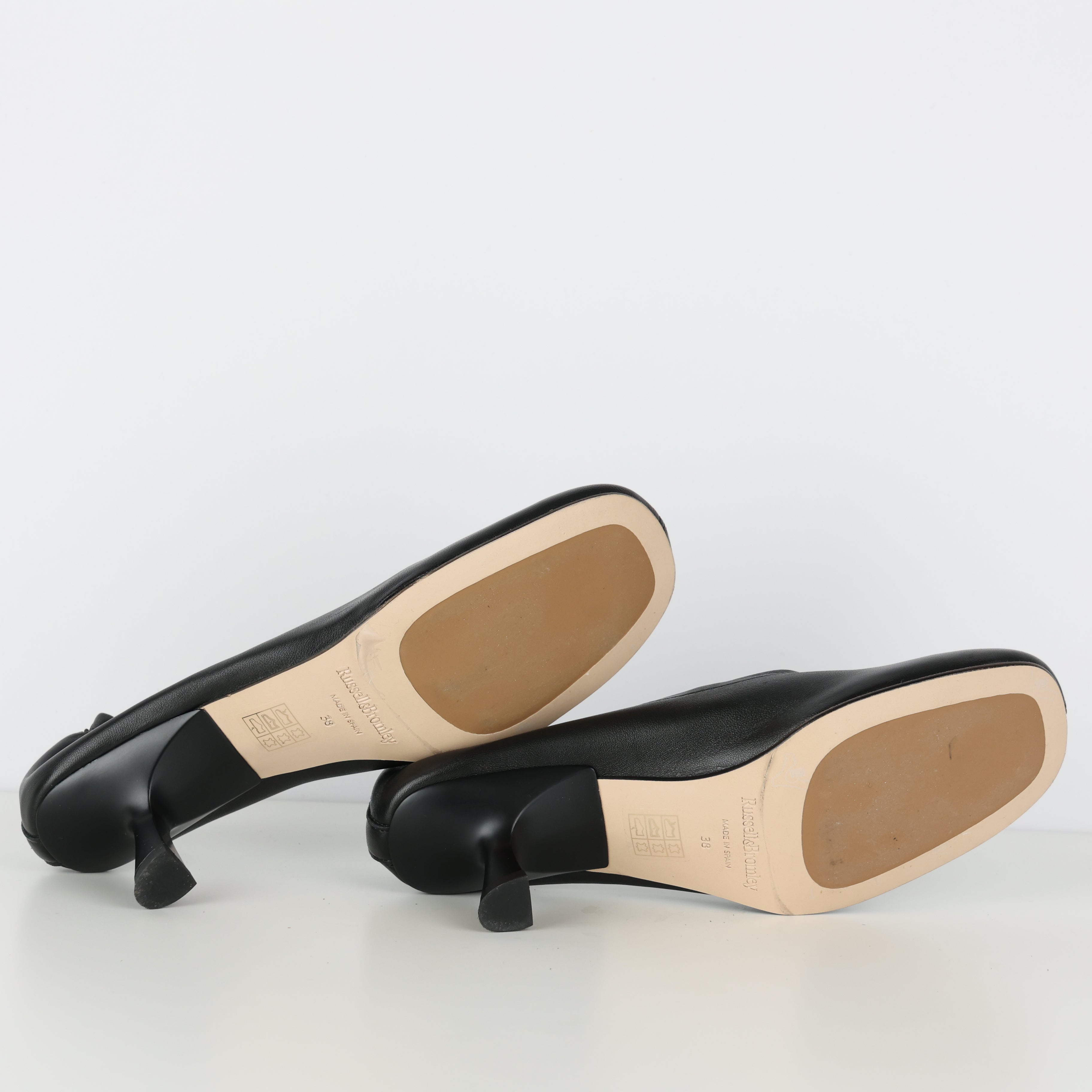Heels , Shoe Size 38