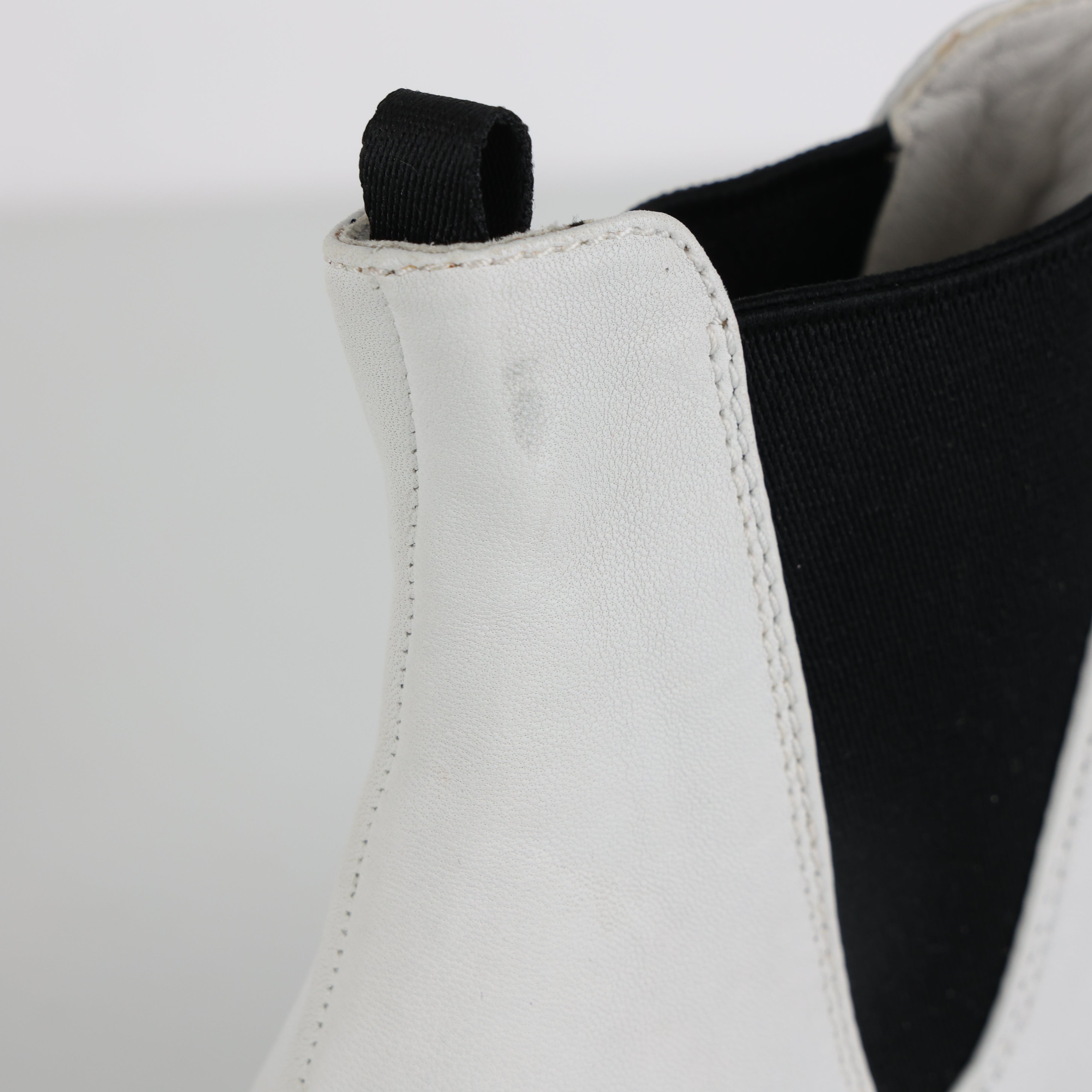 Boots , Shoe Size 39