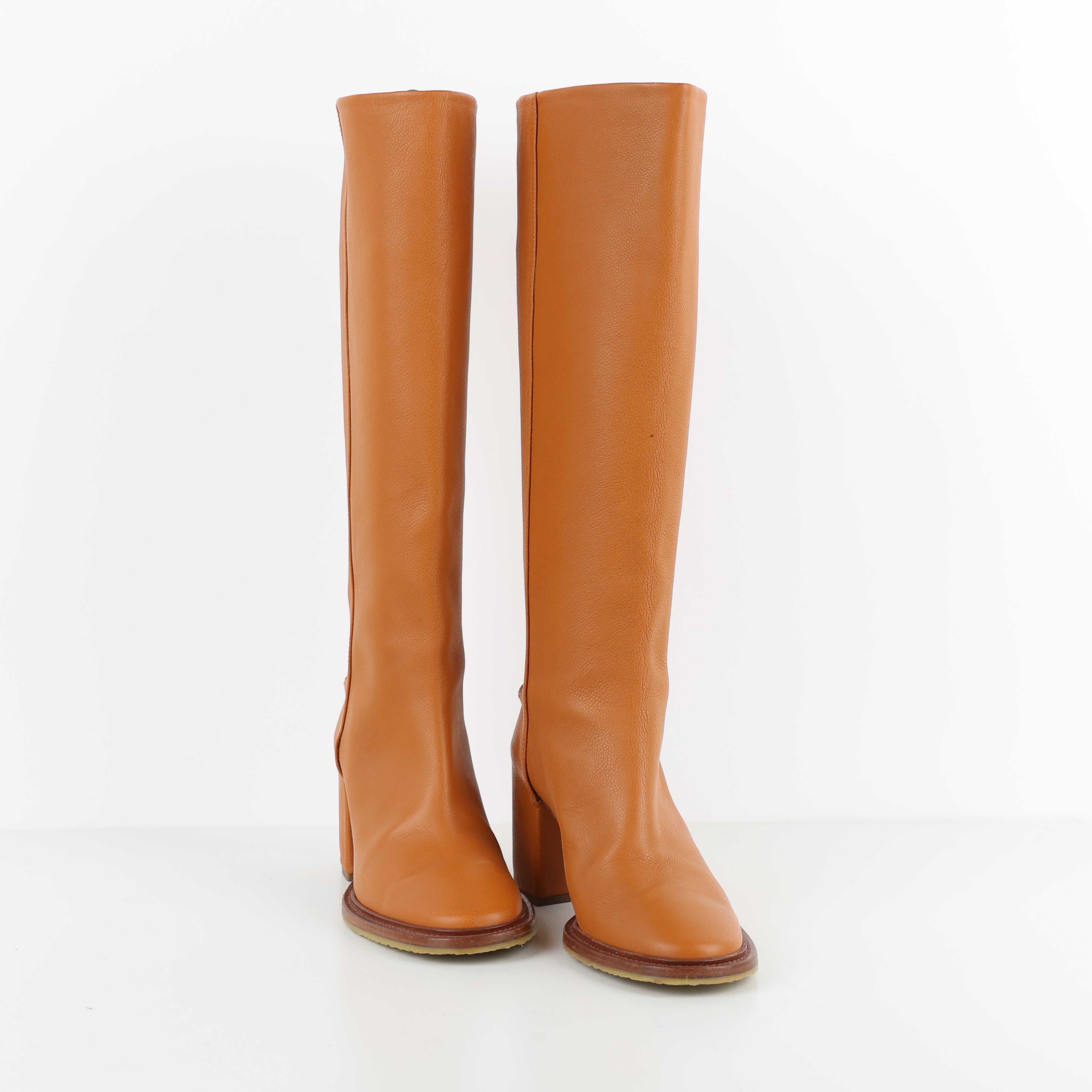 Boots , Shoe Size 39