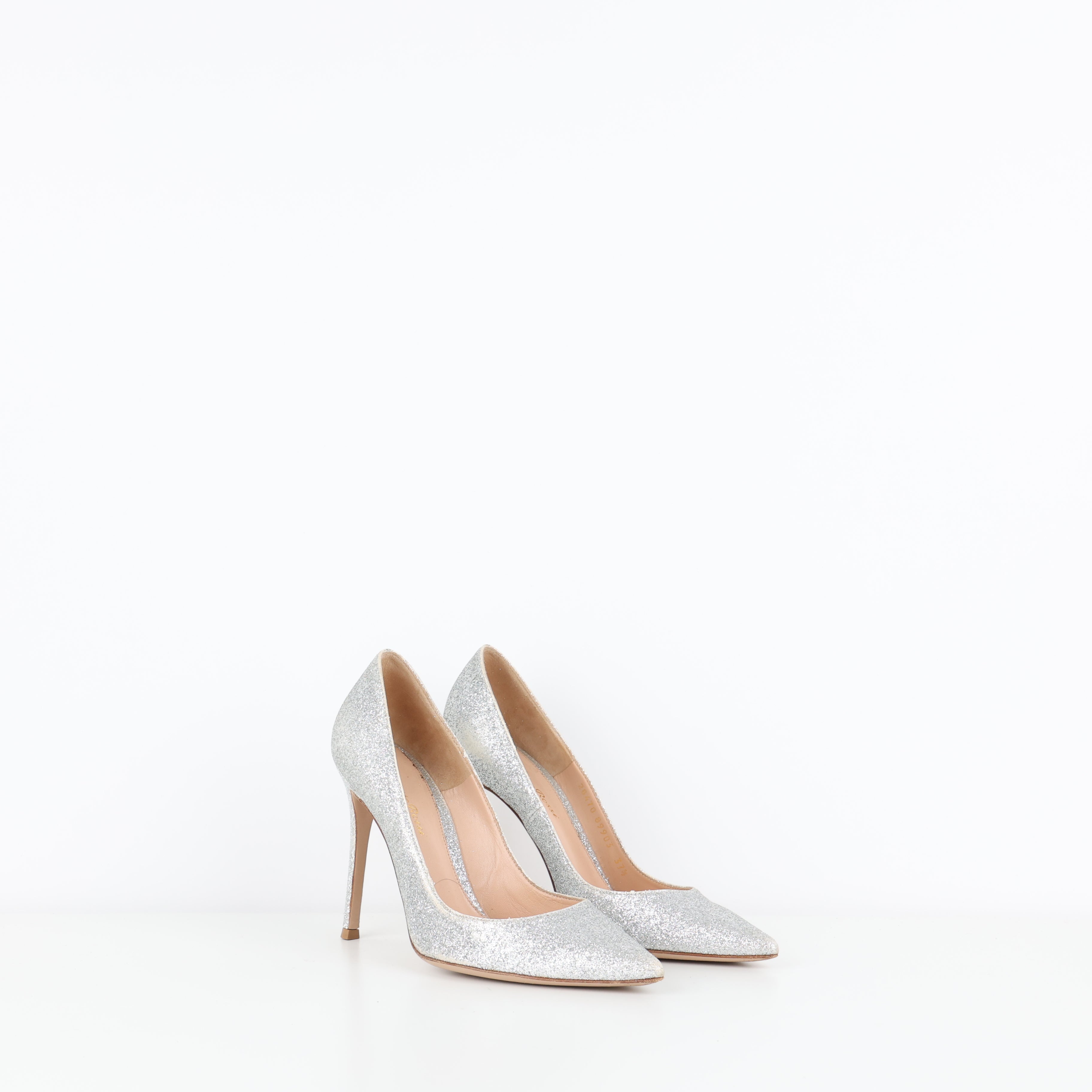 Heels , Shoe Size 37.5