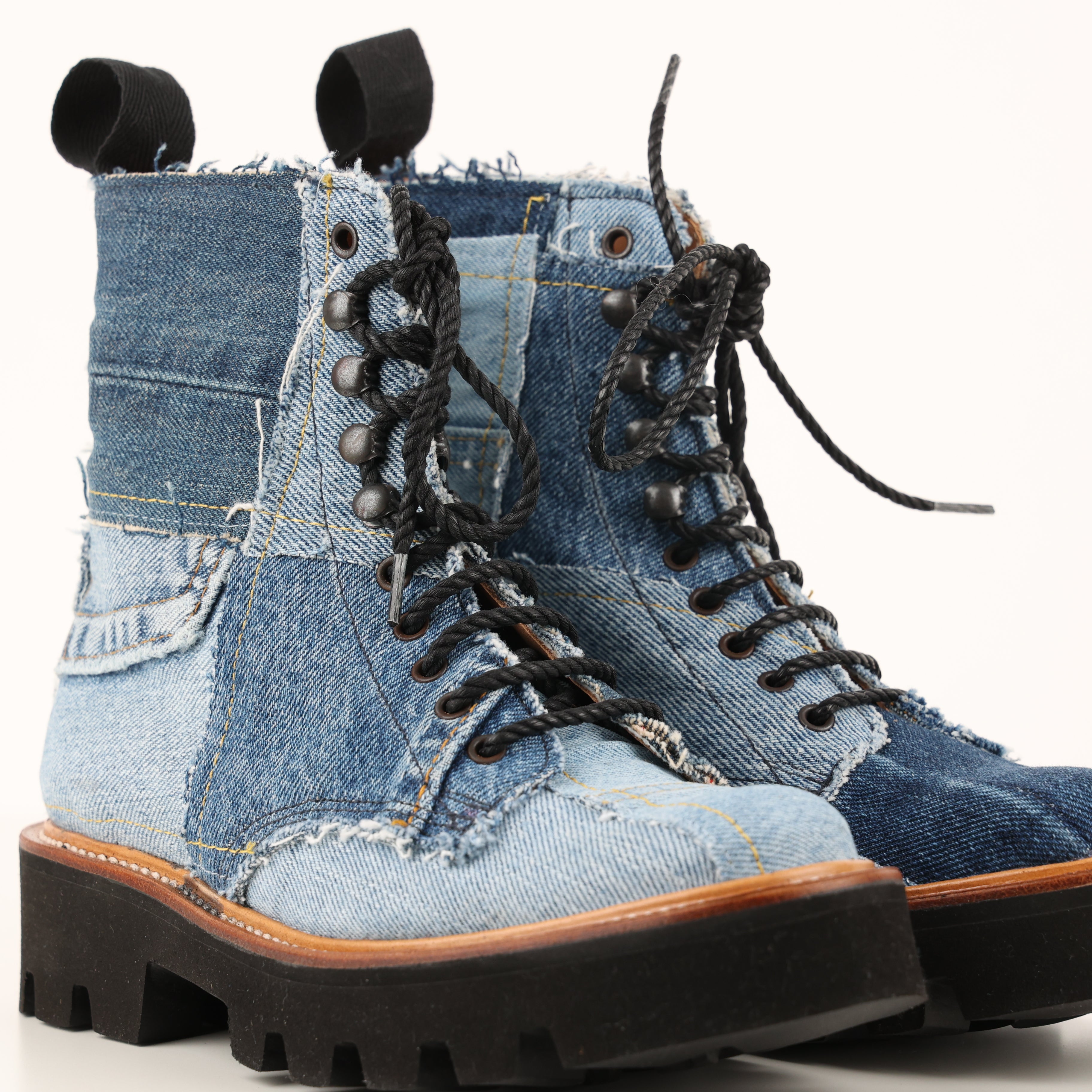 Boots , Shoe Size 37