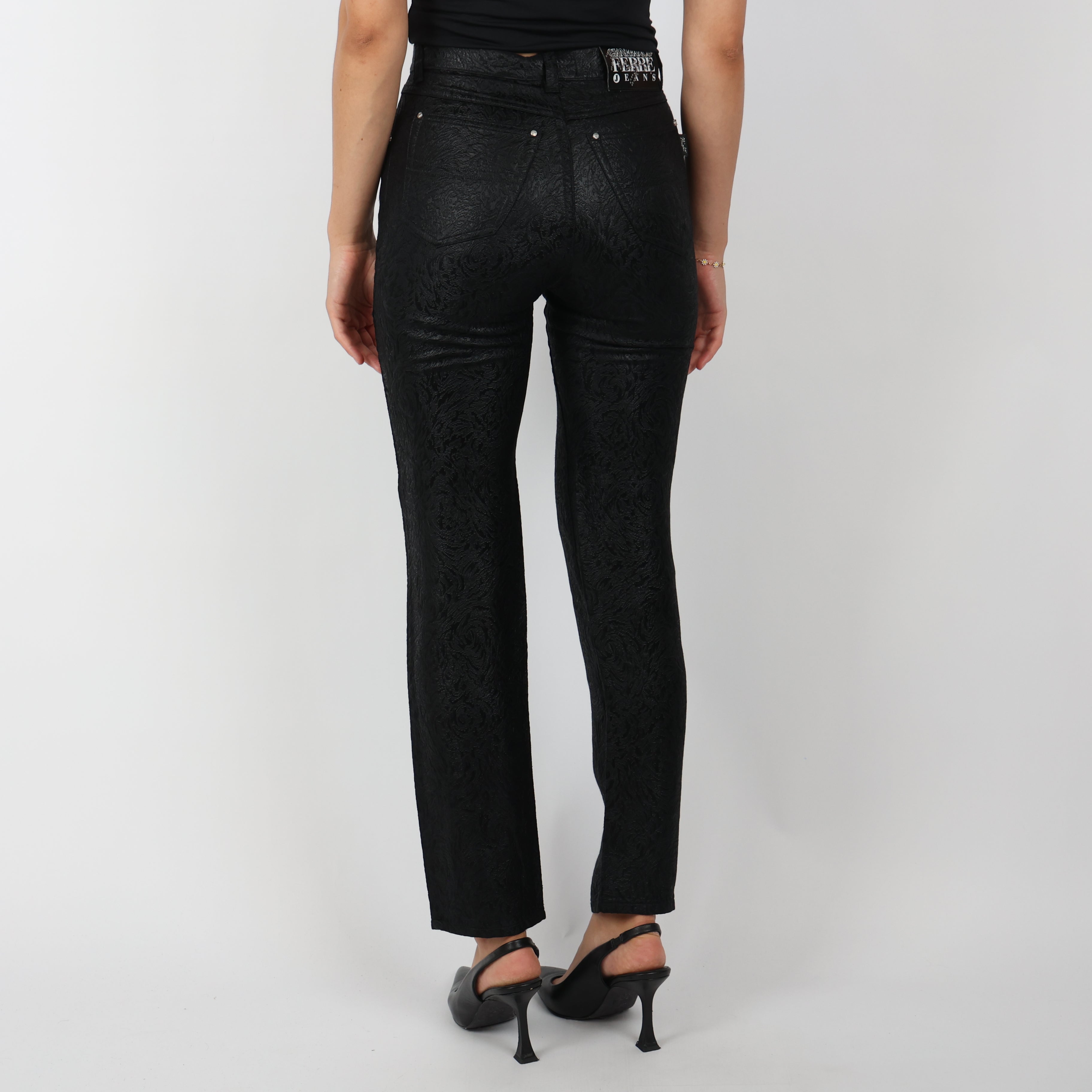 Jeans, Waist 28