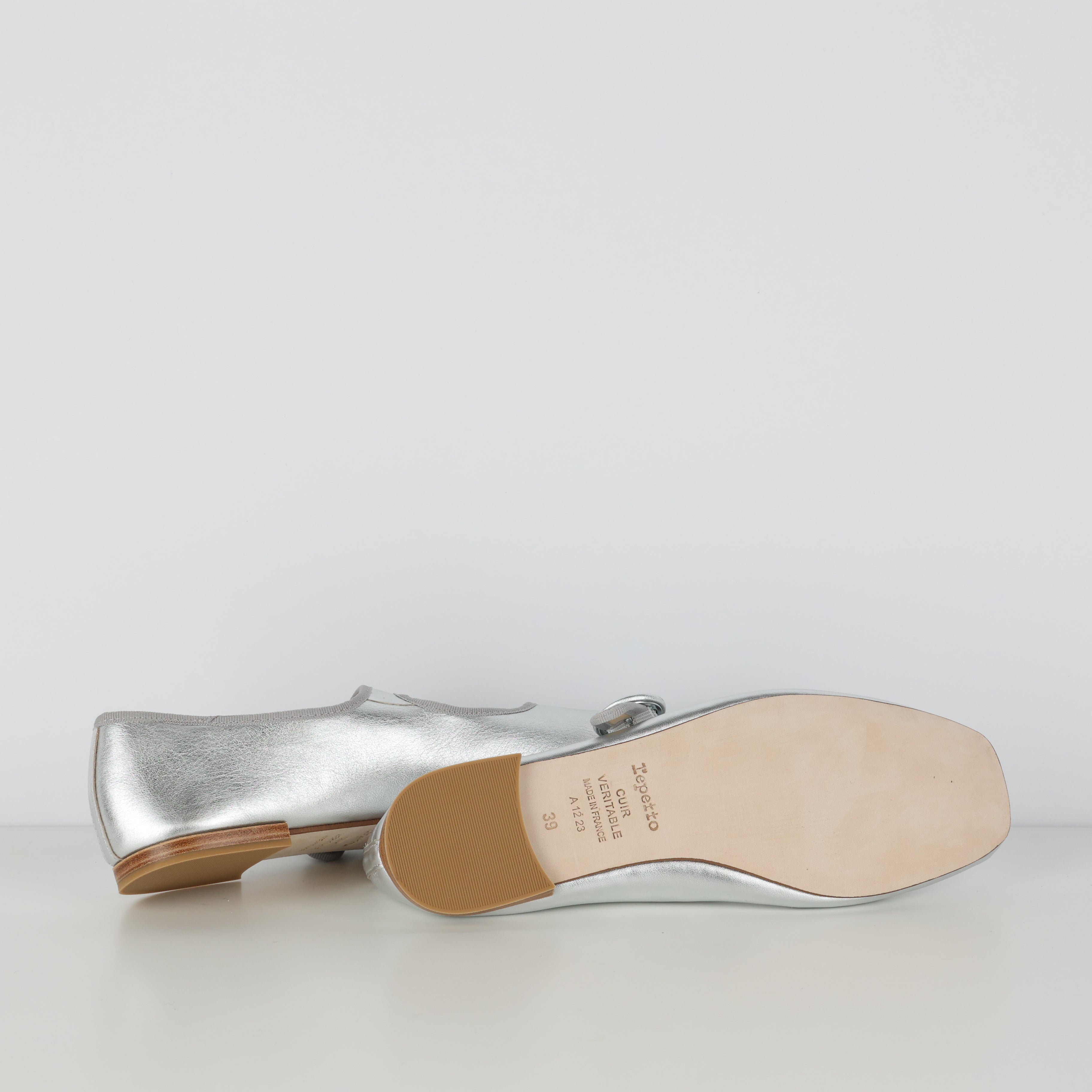 Flats, Shoe Size 39