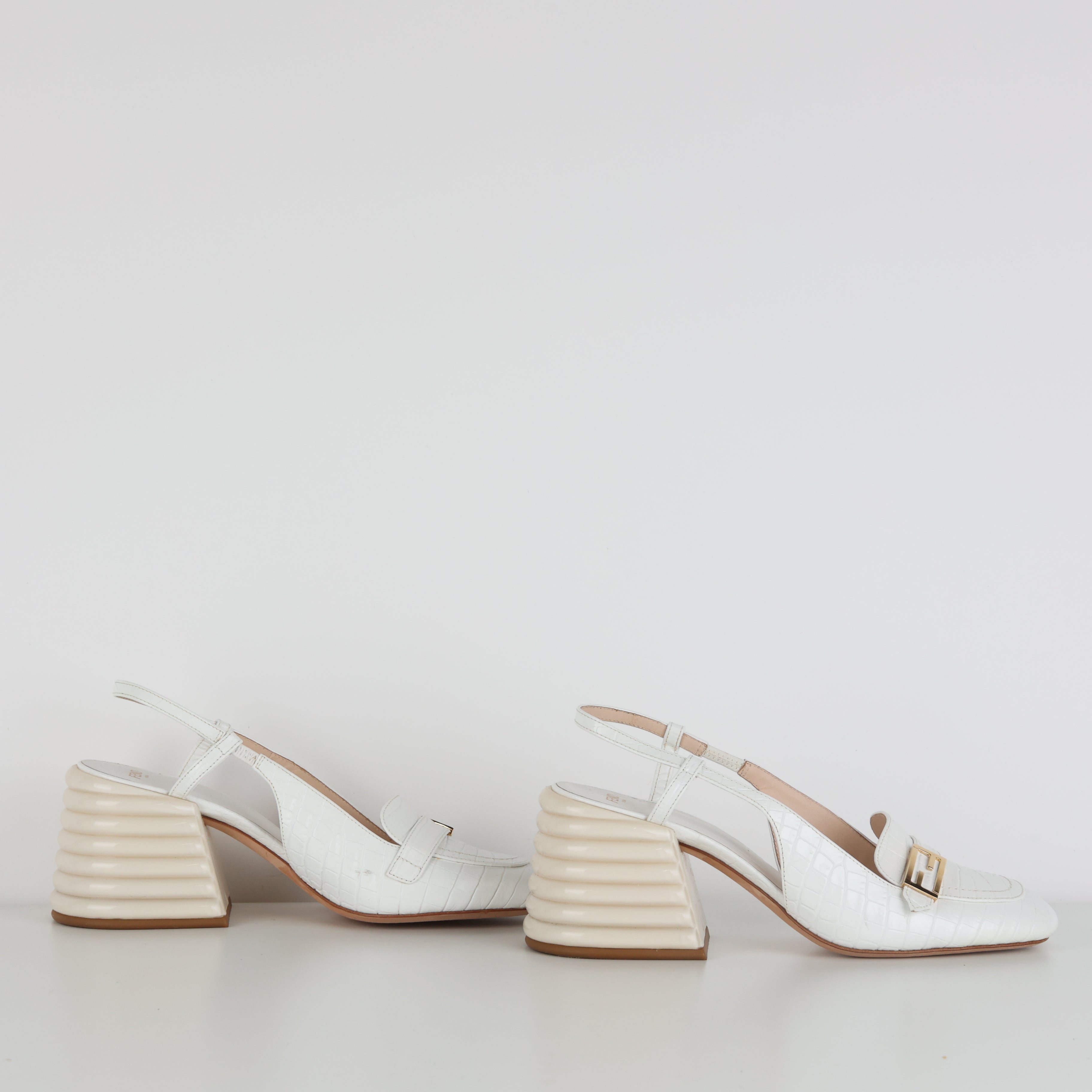 Heels , Shoe Size 39