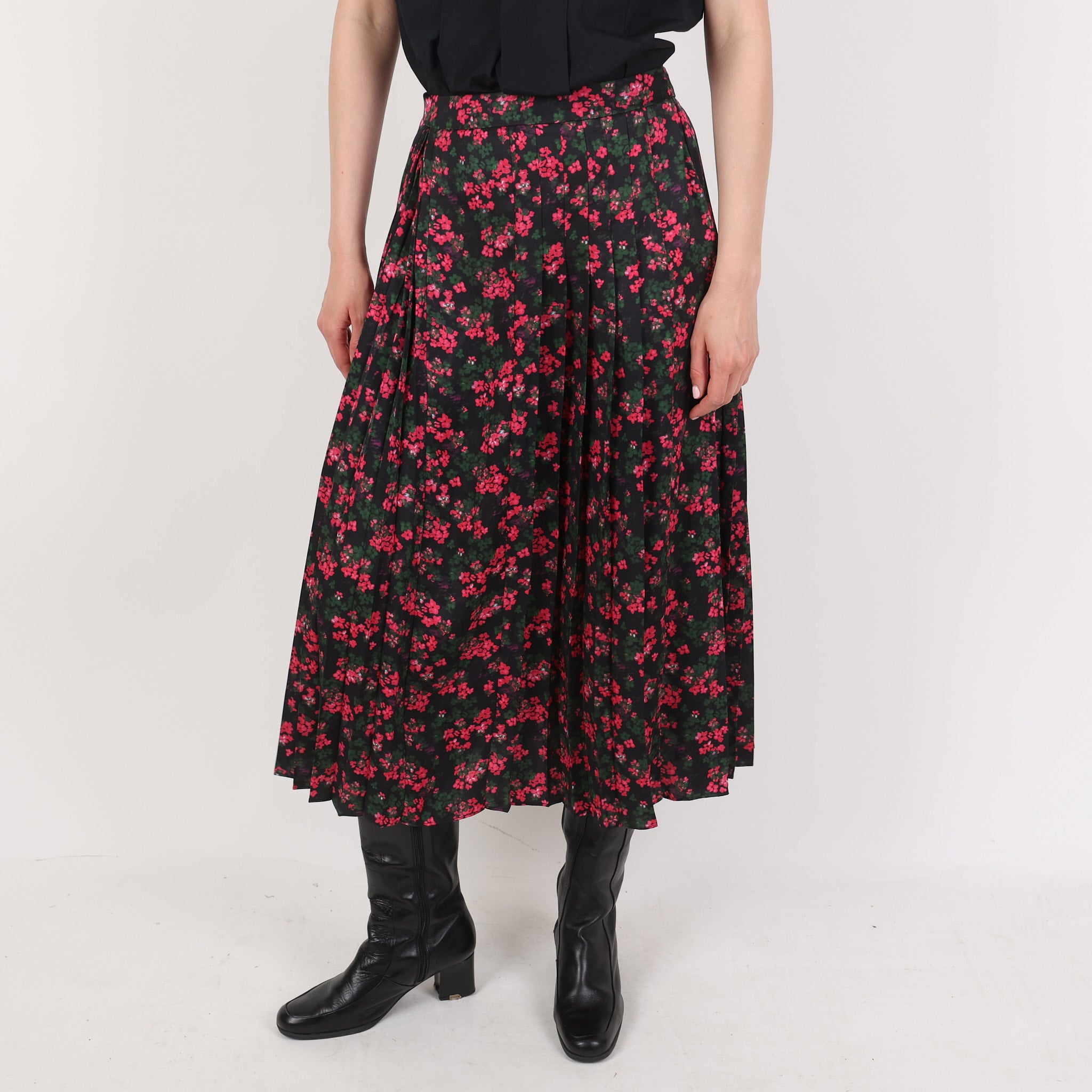 Skirt, UK Size 8