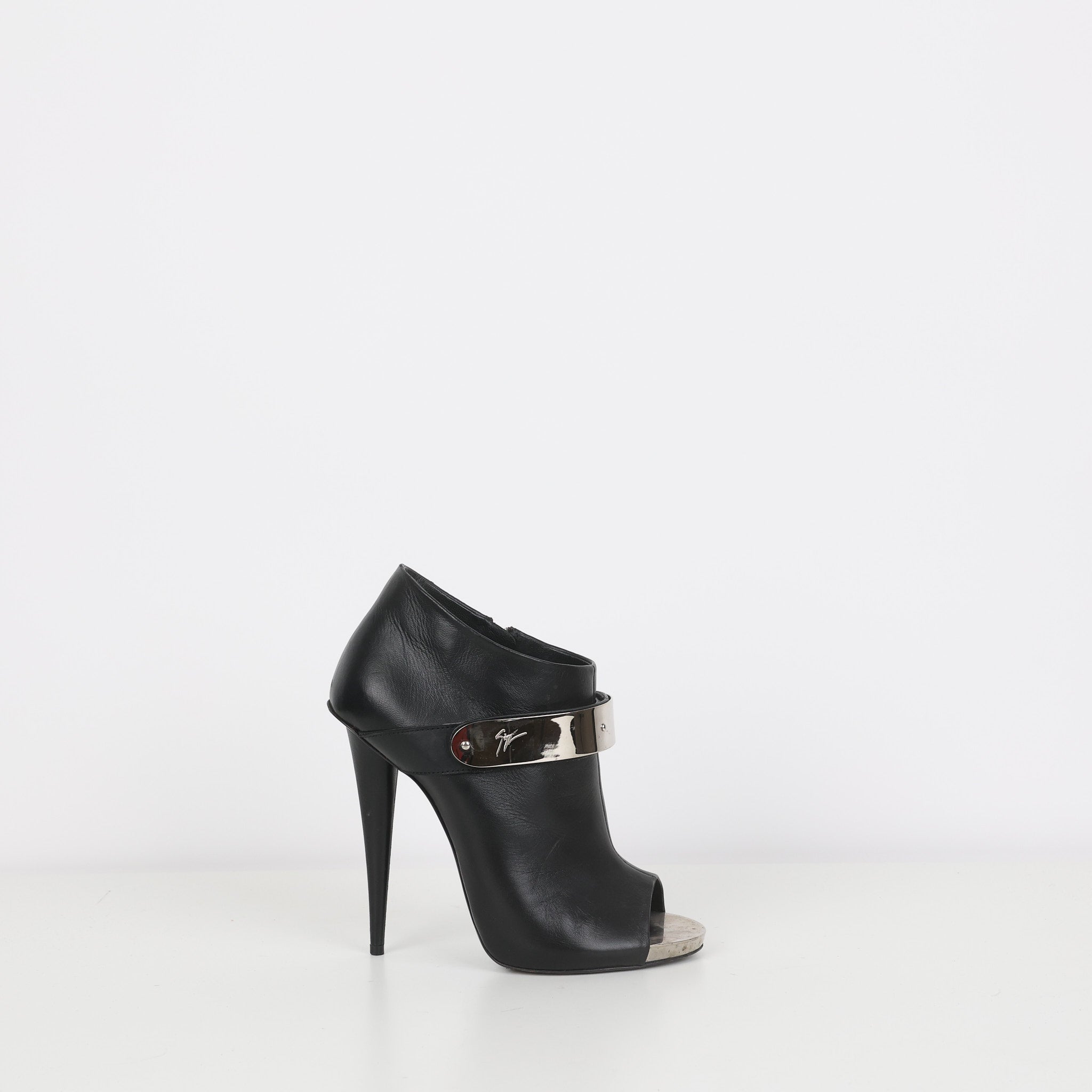 Shoes, Shoe Size 38