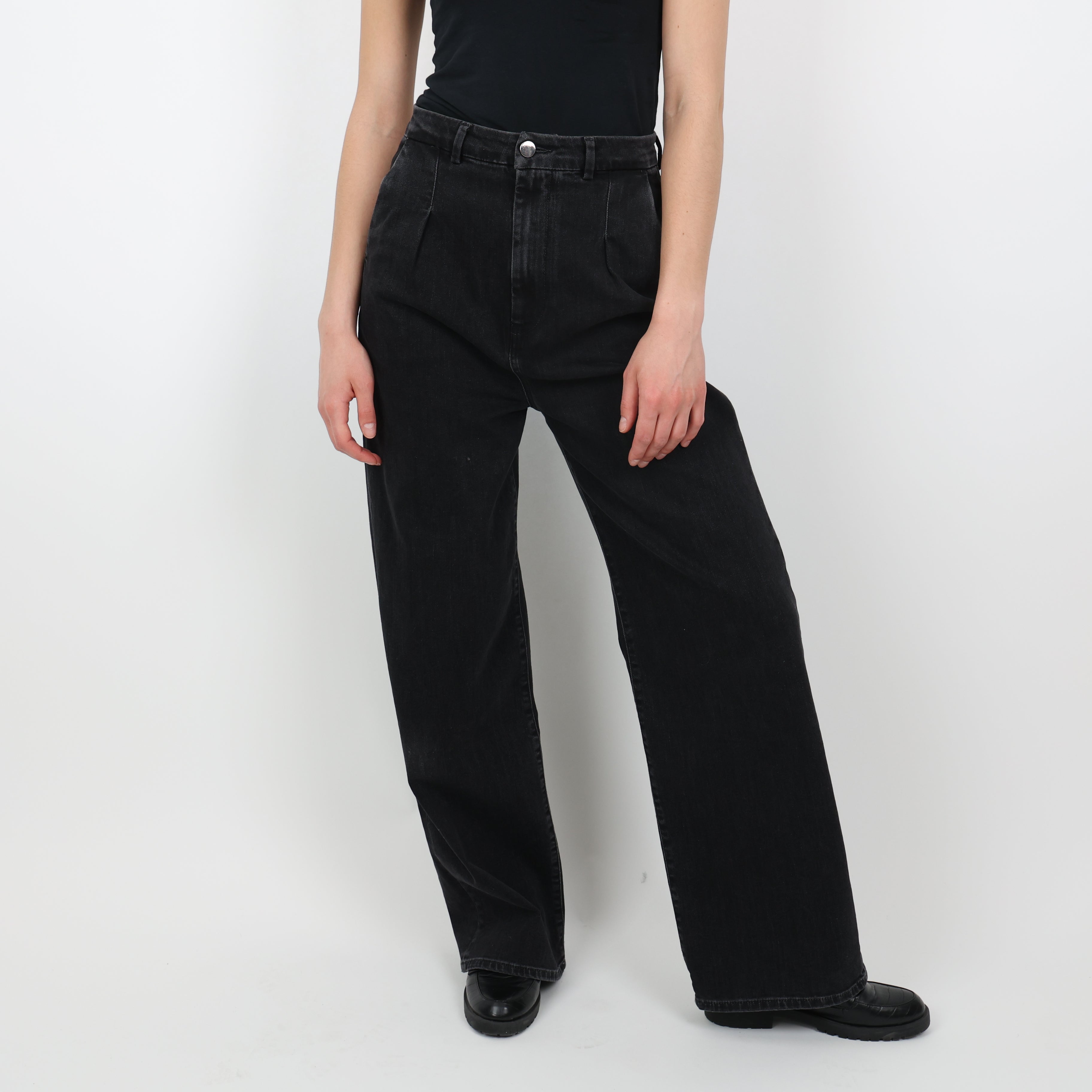 Jeans, Waist 26