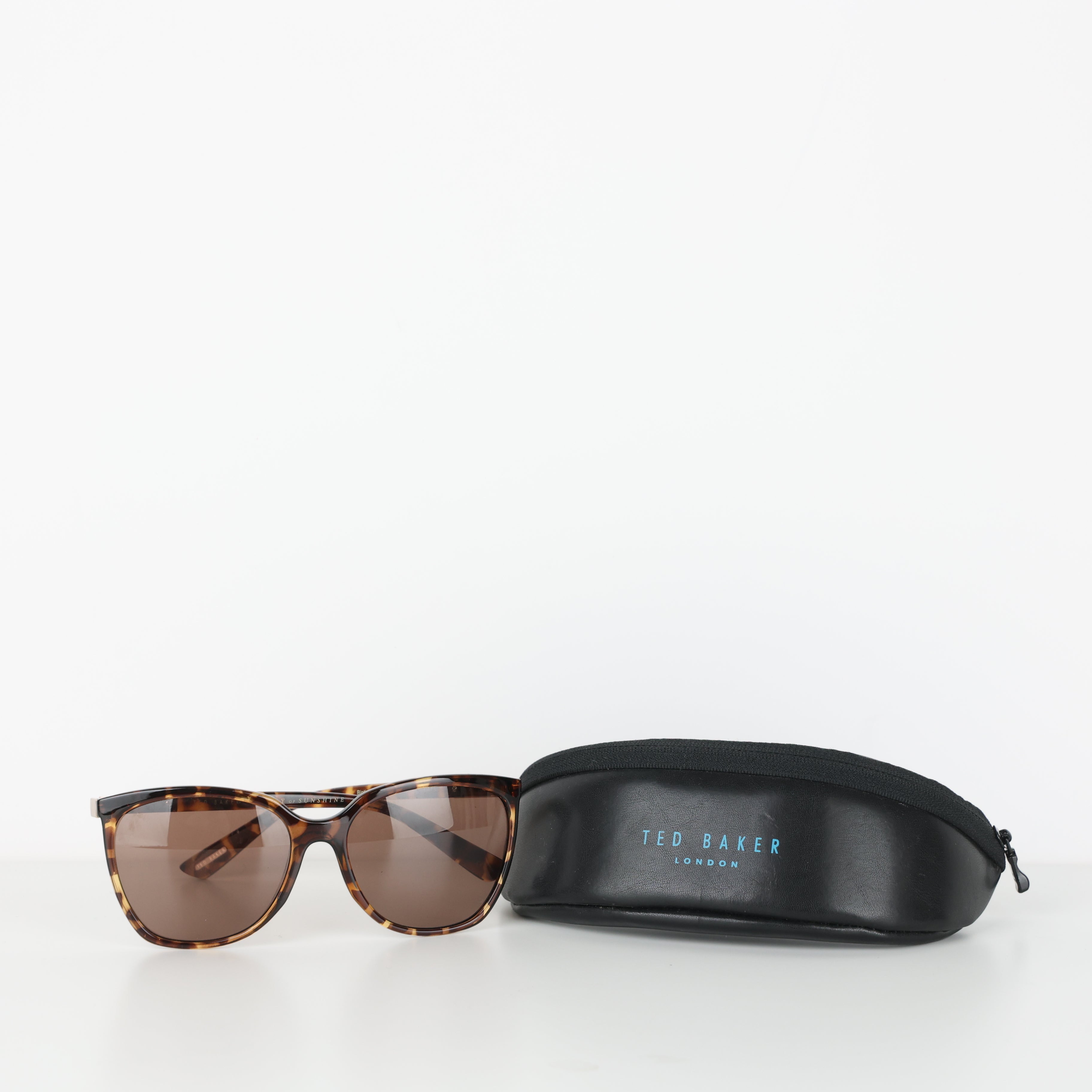 Sunglasses, UK Size One Size