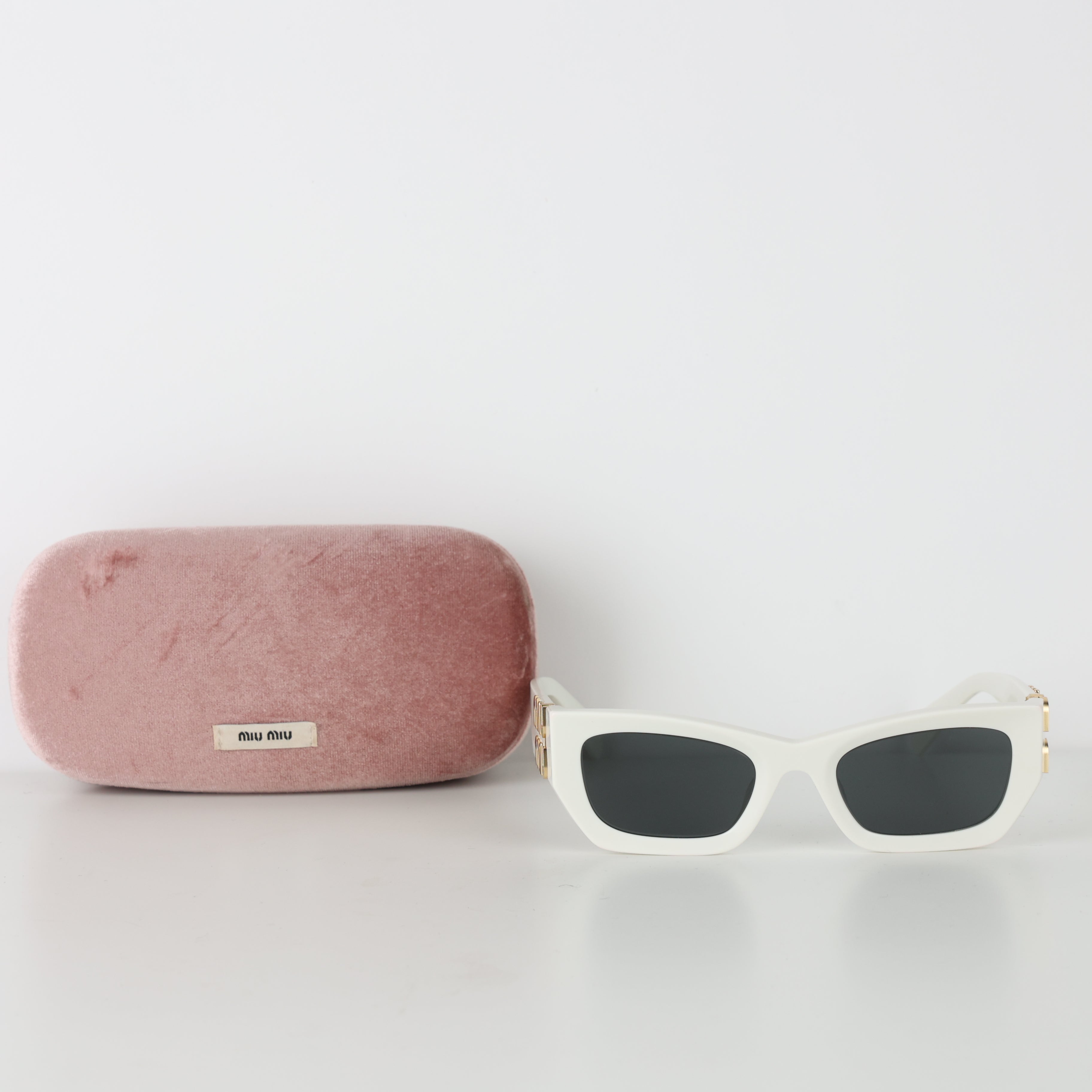 Sunglasses, UK Size One Size