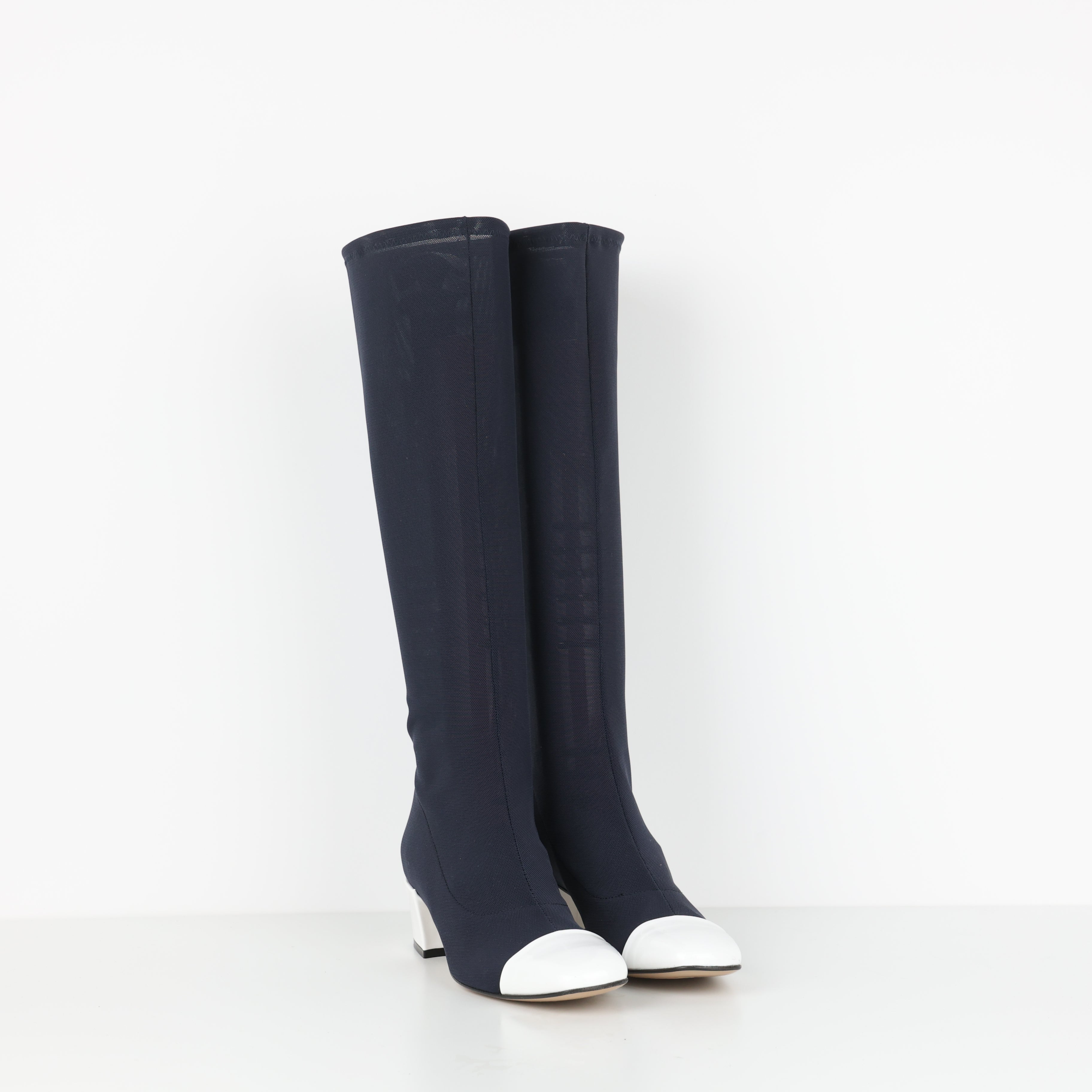 Boots , Shoe Size 39
