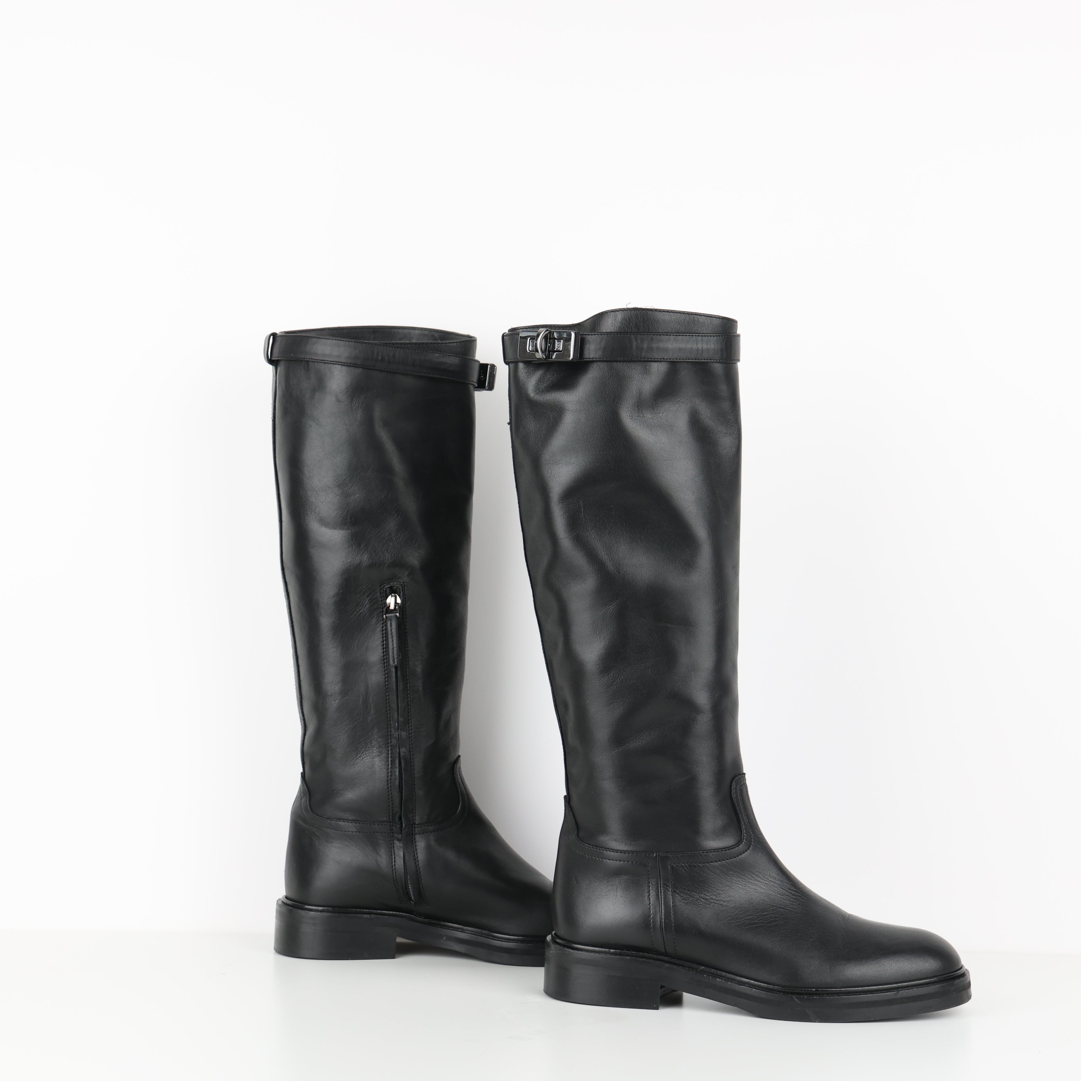 Boots , Shoe Size 38