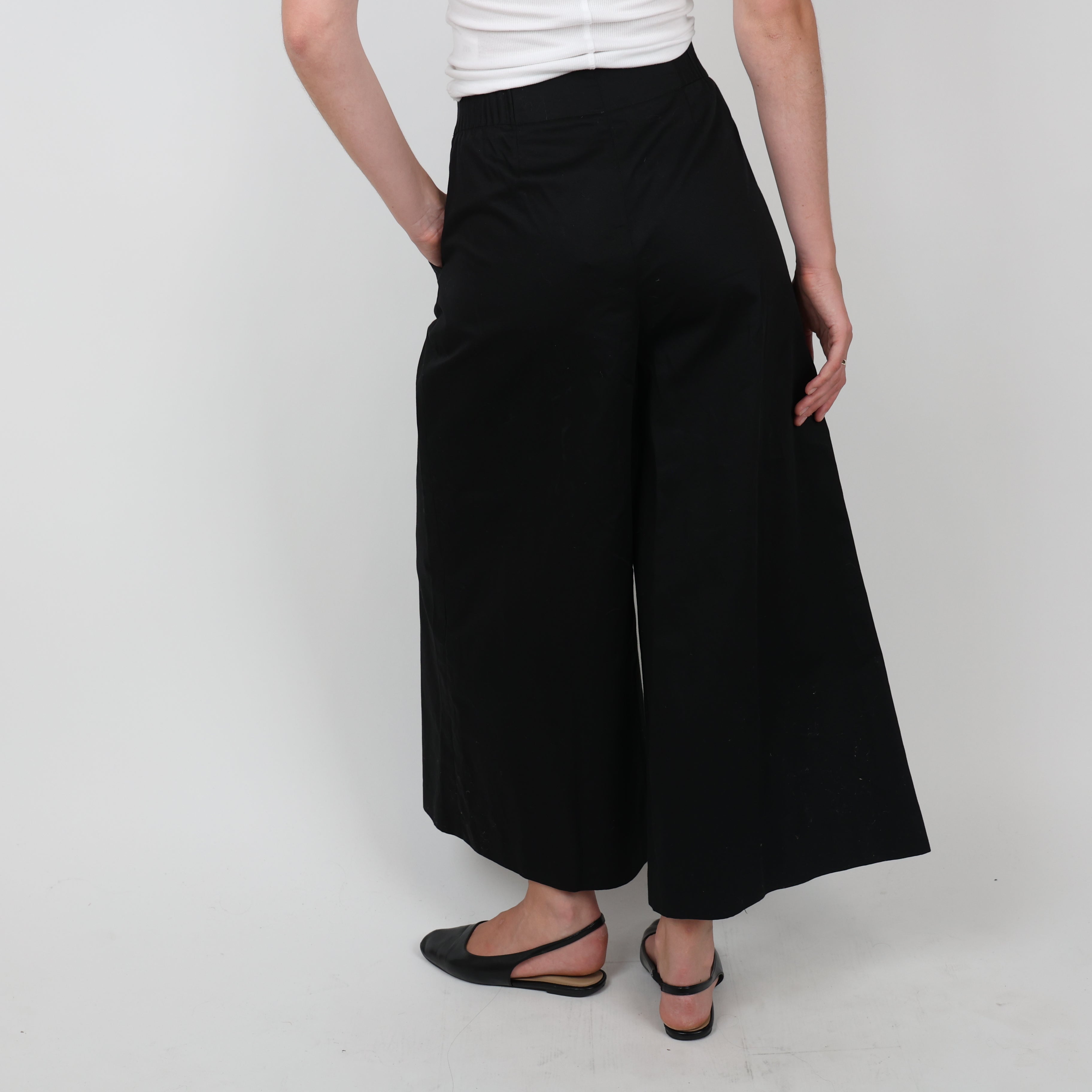 Trousers, UK Size 6